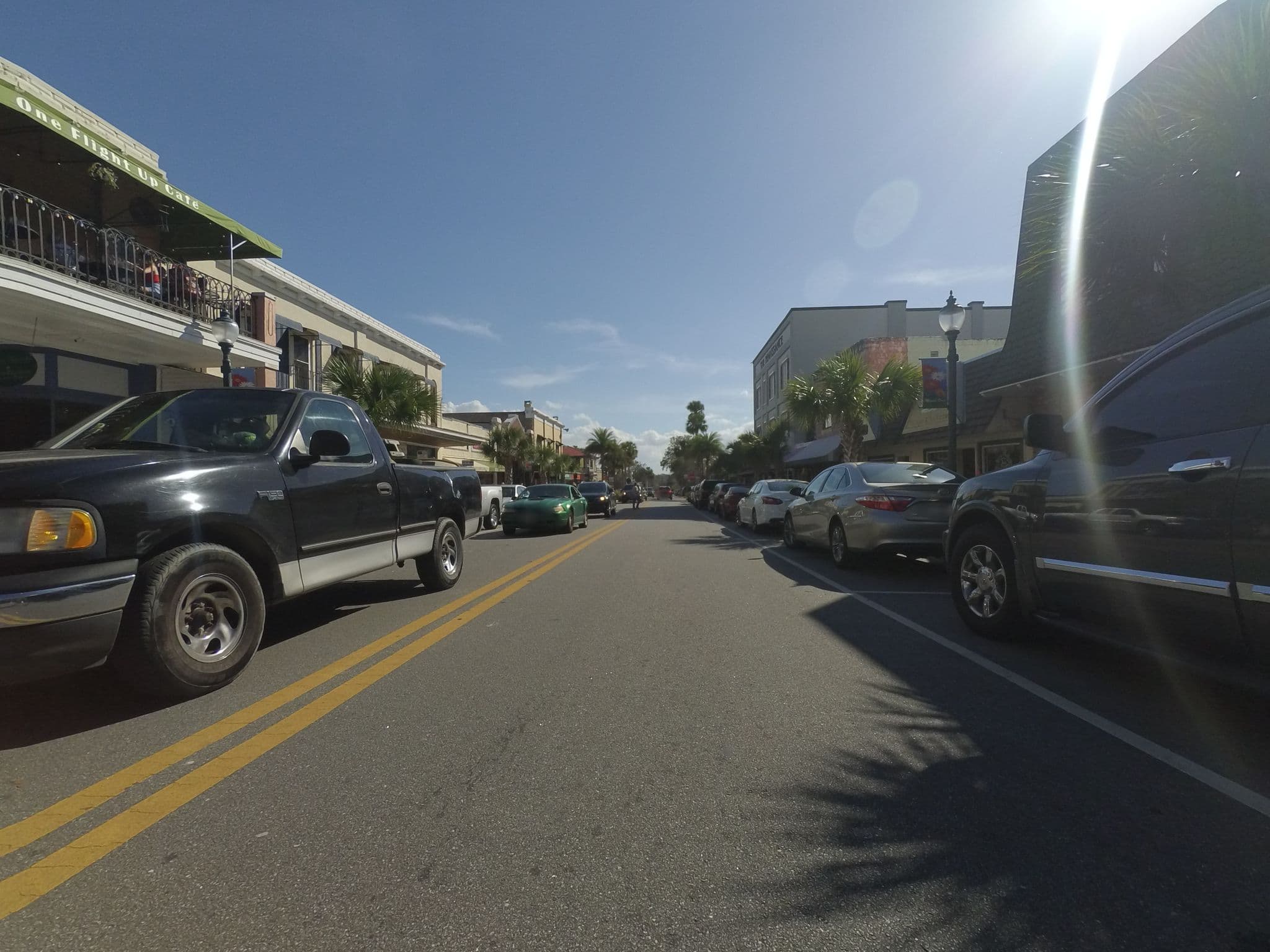 Street view near Simpson's Bed and Breakfast, Mount Dora — © pkoby (CC BY-SA · Mapillary)