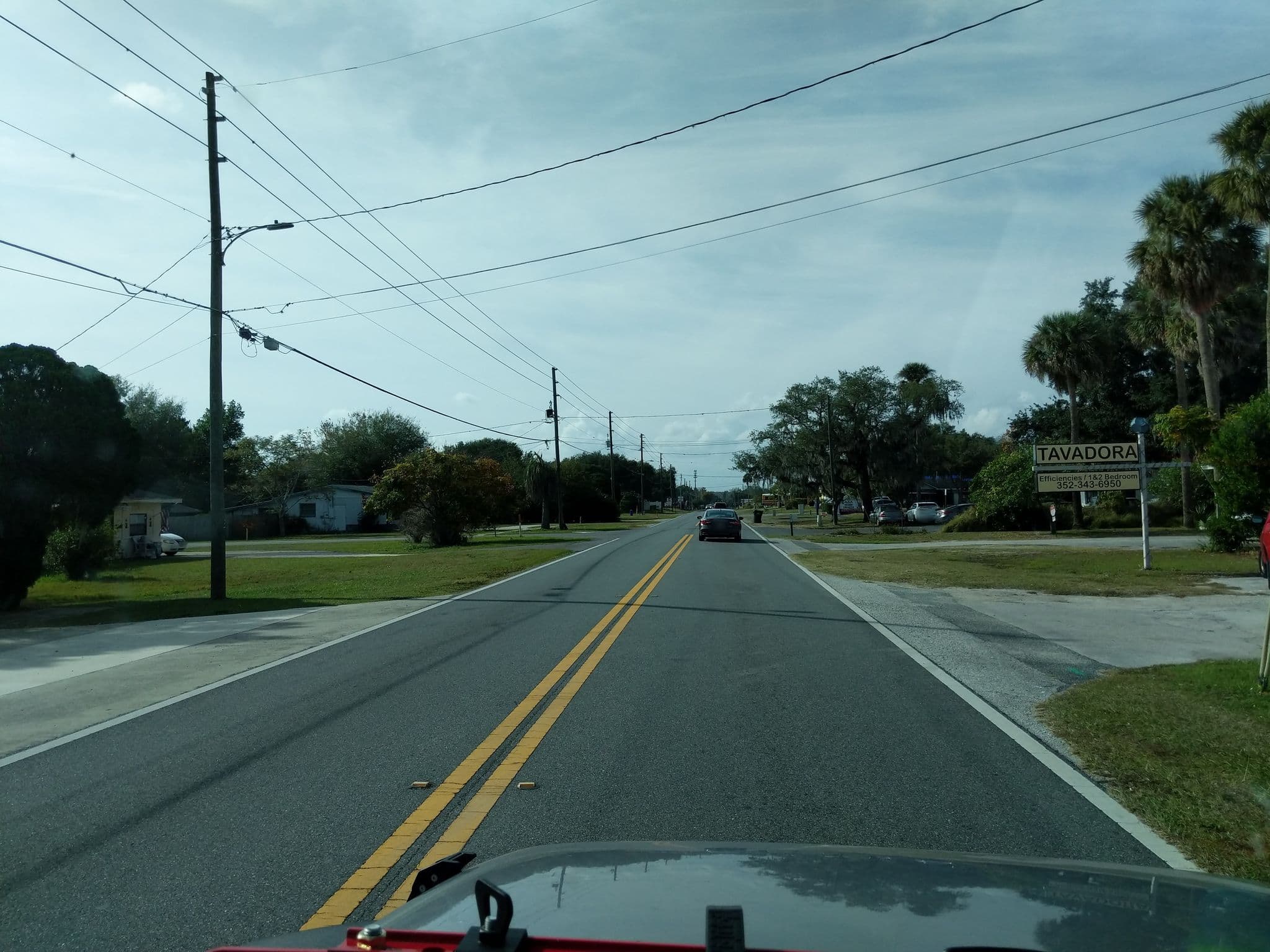 Street view near Tava Dora Motel & Apartments, Tavares — © jasonwi (CC BY-SA · Mapillary)