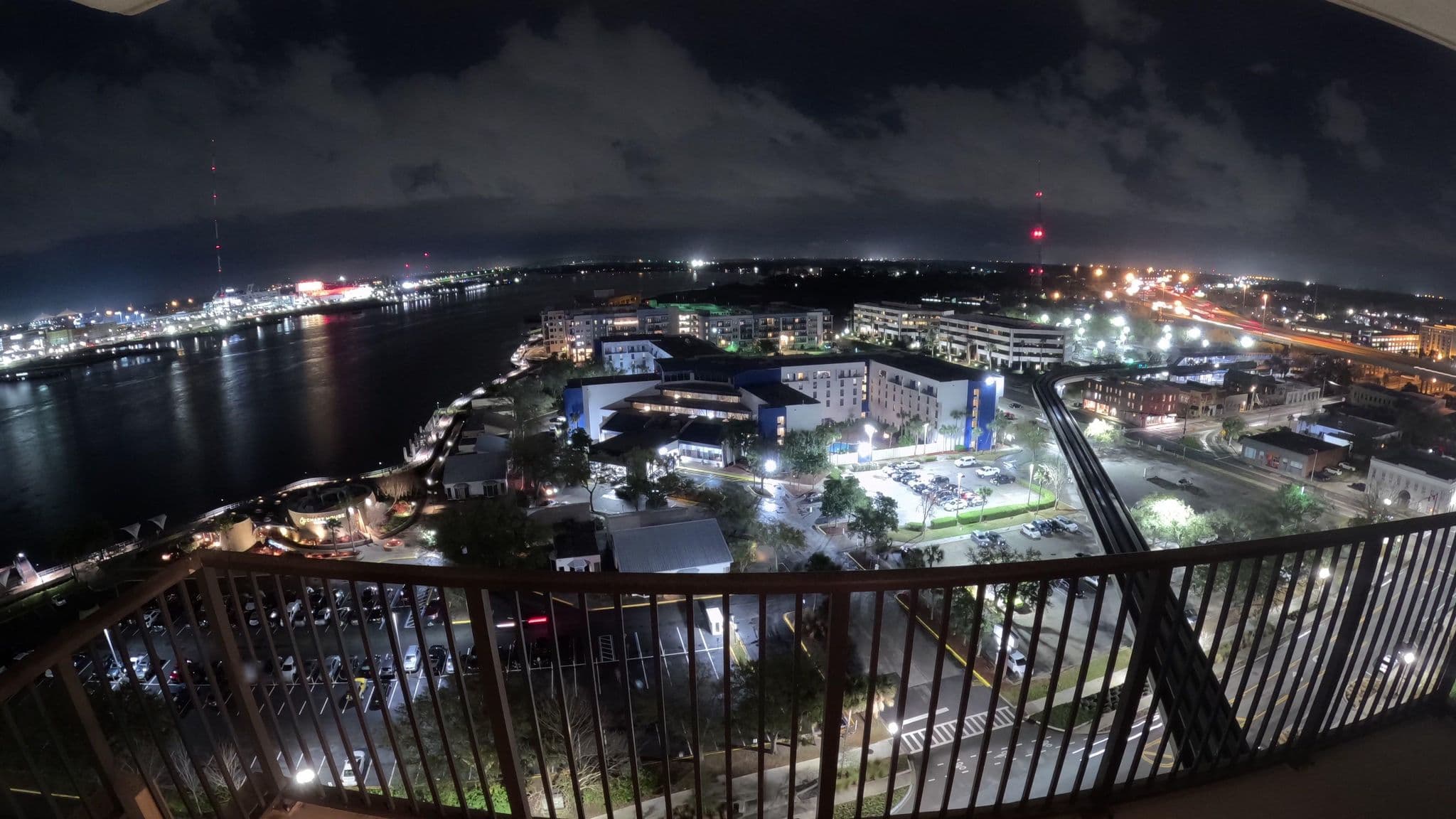 Street view near Wyndham Riverwalk Hotel, Jacksonville — © allen (CC BY-SA · Mapillary)