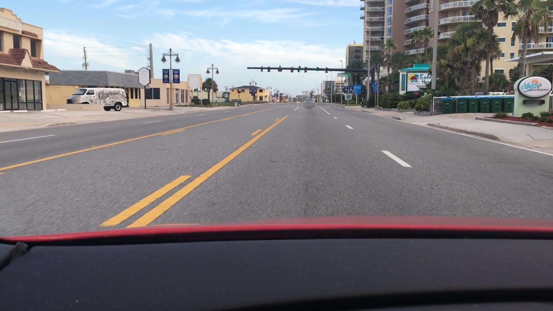 Street view near Beacon Suites, Daytona Beach — © lvl5 (CC BY-SA · Mapillary)