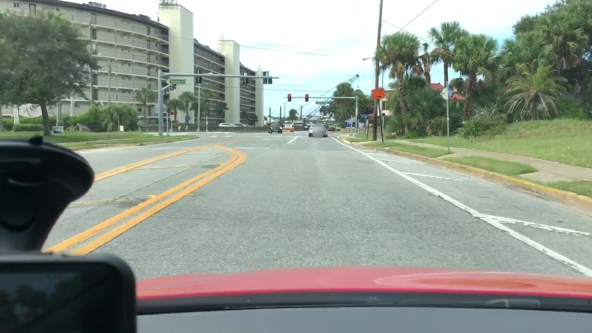 Street view near August Seven Inn, Daytona Beach — © lvl5 (CC BY-SA · Mapillary)
