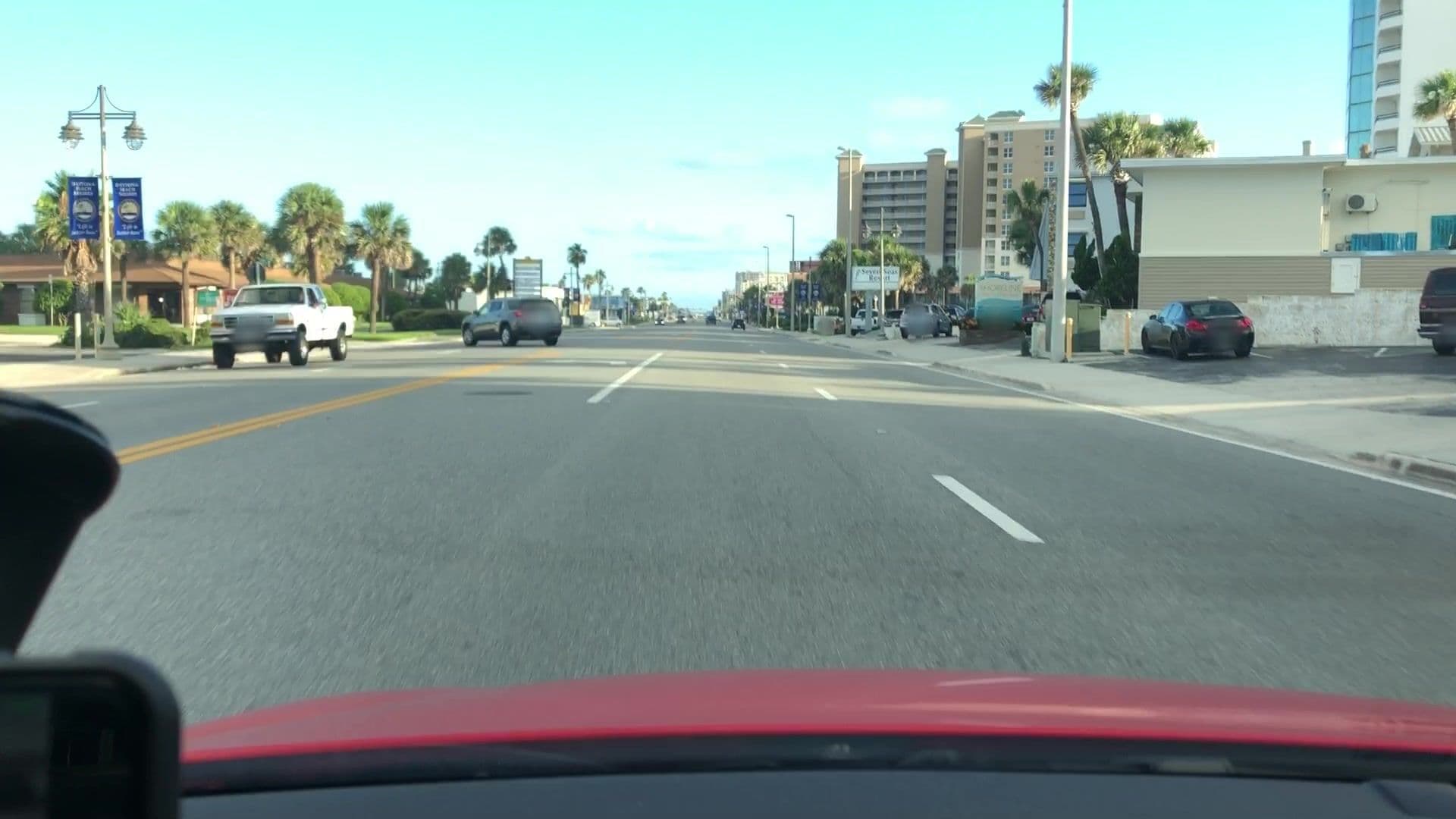 Street view near Southern Sands Motel, Daytona Beach Shores — © lvl5 (CC BY-SA · Mapillary)
