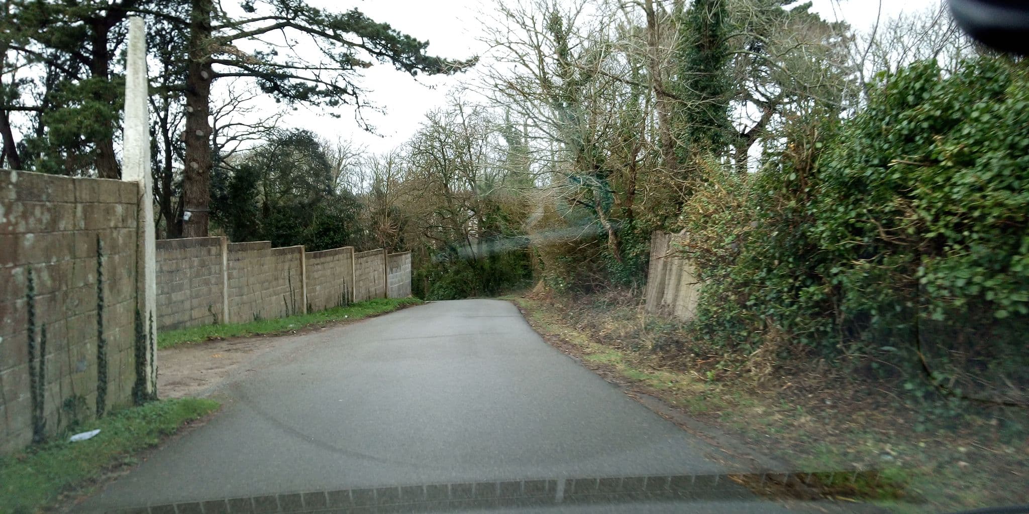Street view near Naéco Baie D'audierne Hôtel & Camping, Audierne — © sceric (CC BY-SA · Mapillary)