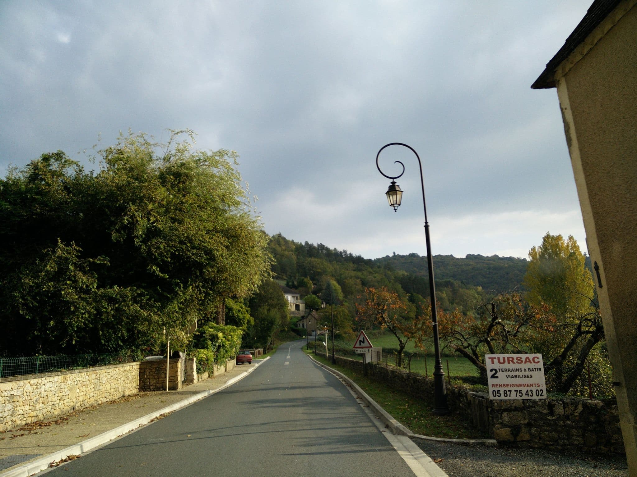 Street view near Himalaya En Périgord, Le Bugue — © volucris (CC BY-SA · Mapillary)