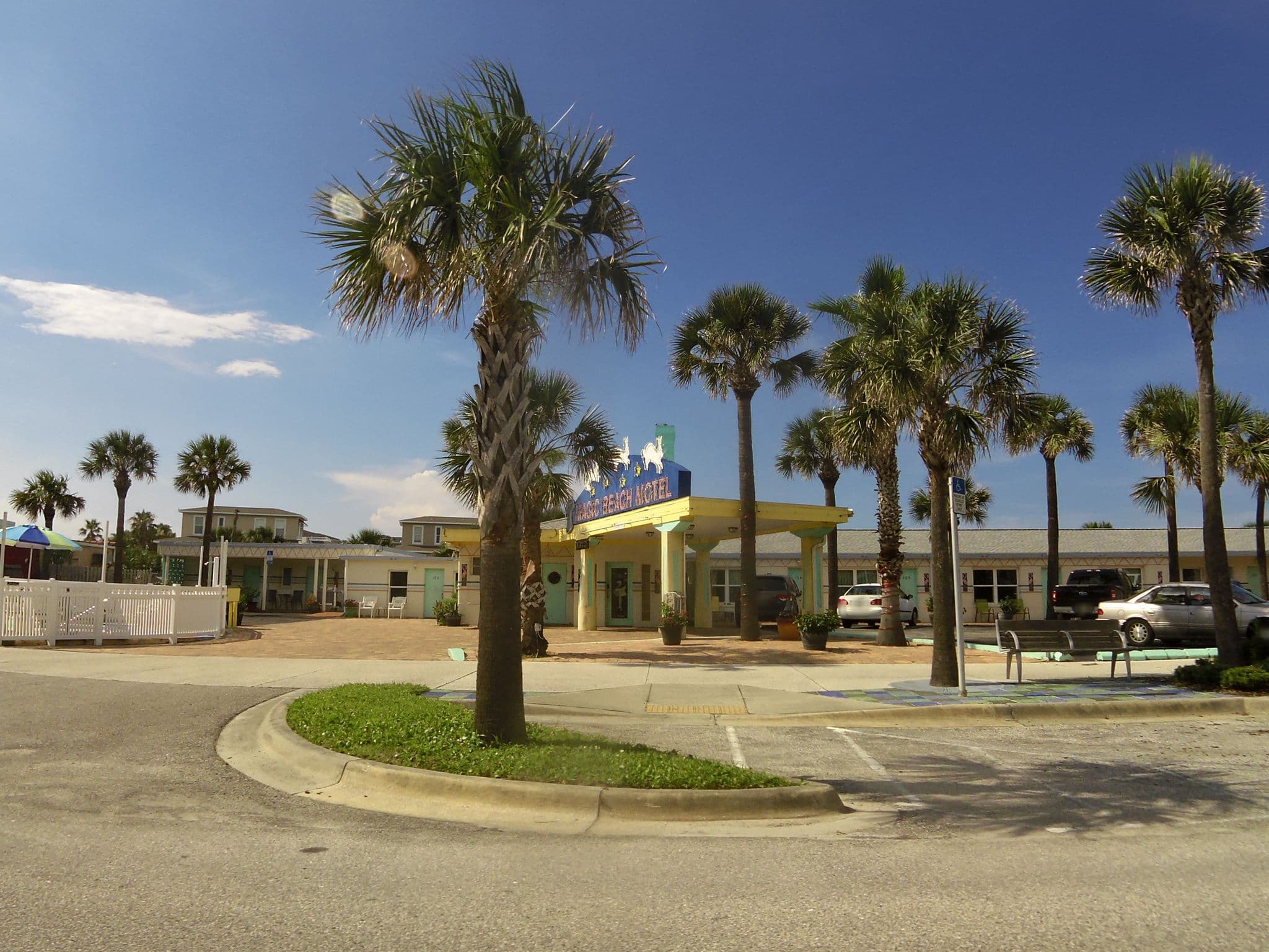 Street view near Vilano Beach Resort, Villano Beach — © allen (CC BY-SA · Mapillary)
