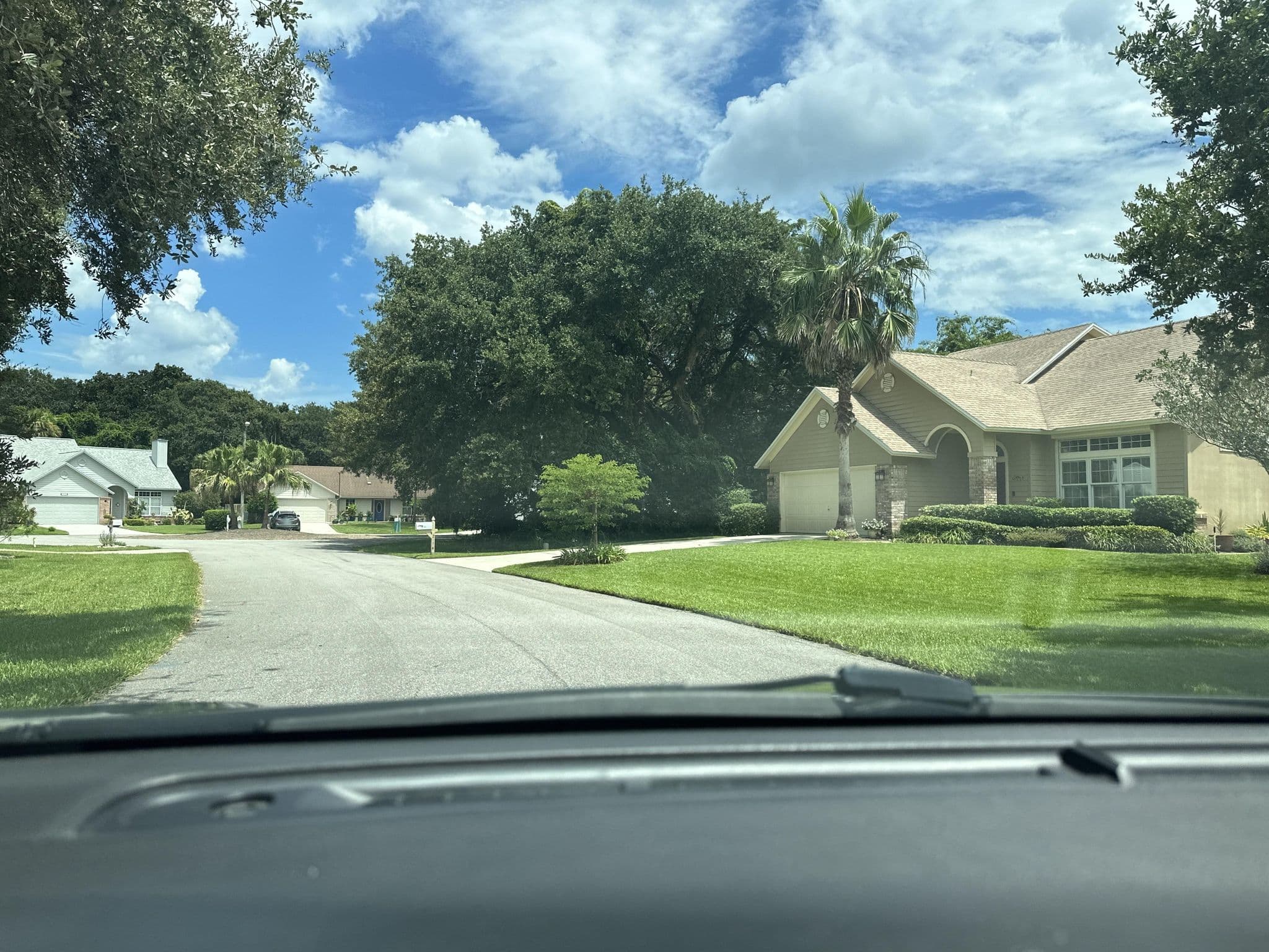 Street view near Beachside Motel, Fernandina Beach — © jarjar (CC BY-SA · Mapillary)