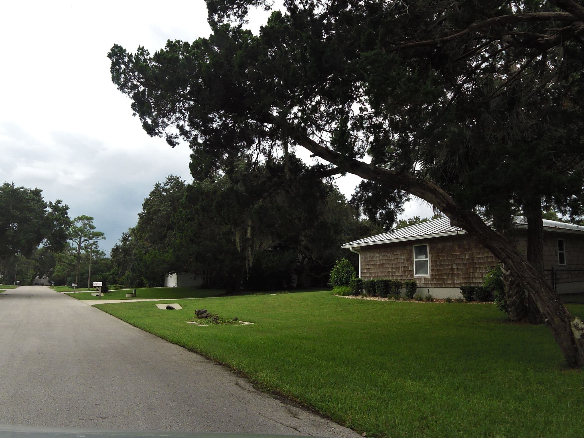 Street view near Bayfront Marine, Villano Beach — © allen (CC BY-SA · Mapillary)