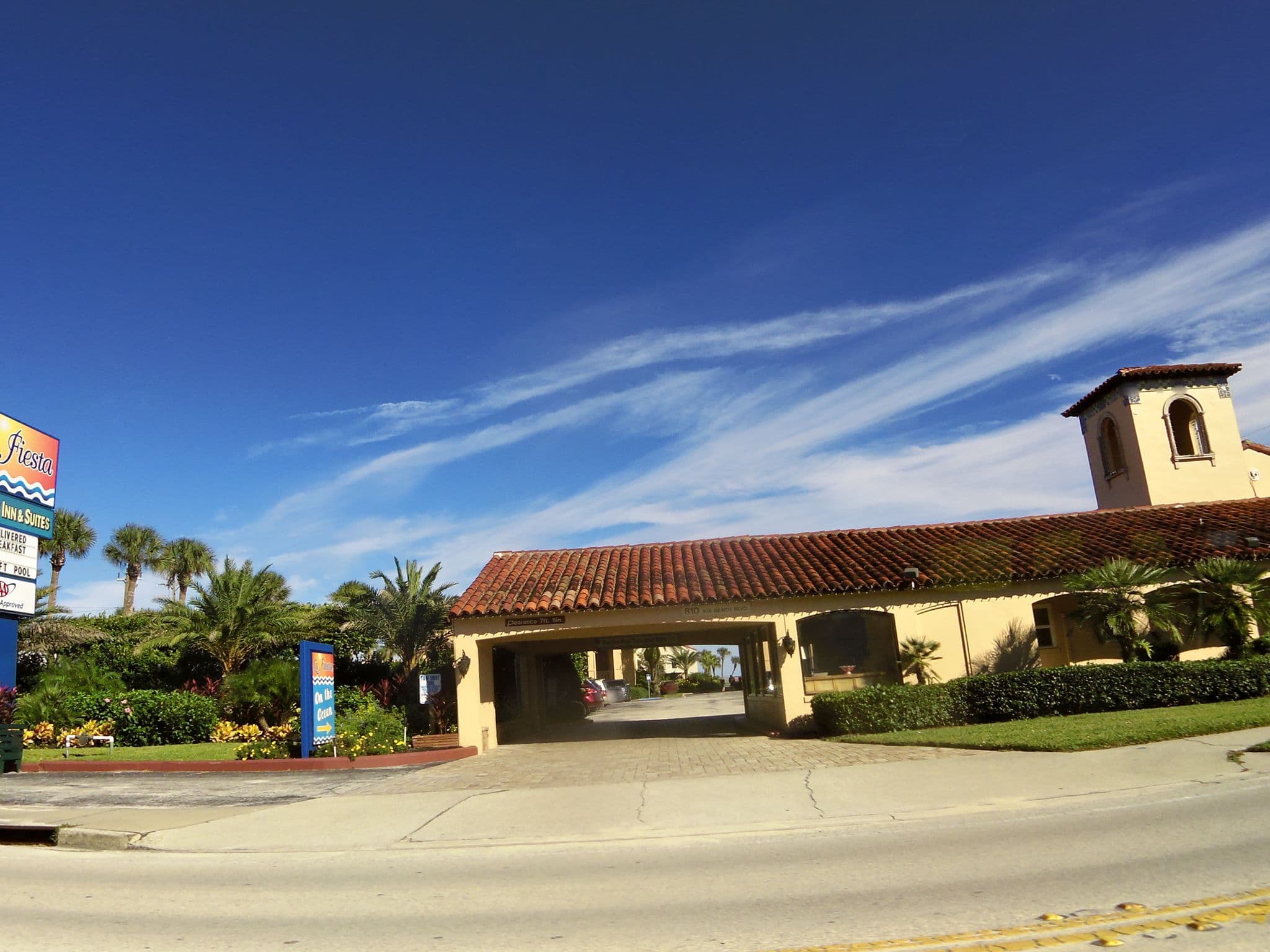 Street view near 810 Beach, Saint Augustine Beach — © allen (CC BY-SA · Mapillary)