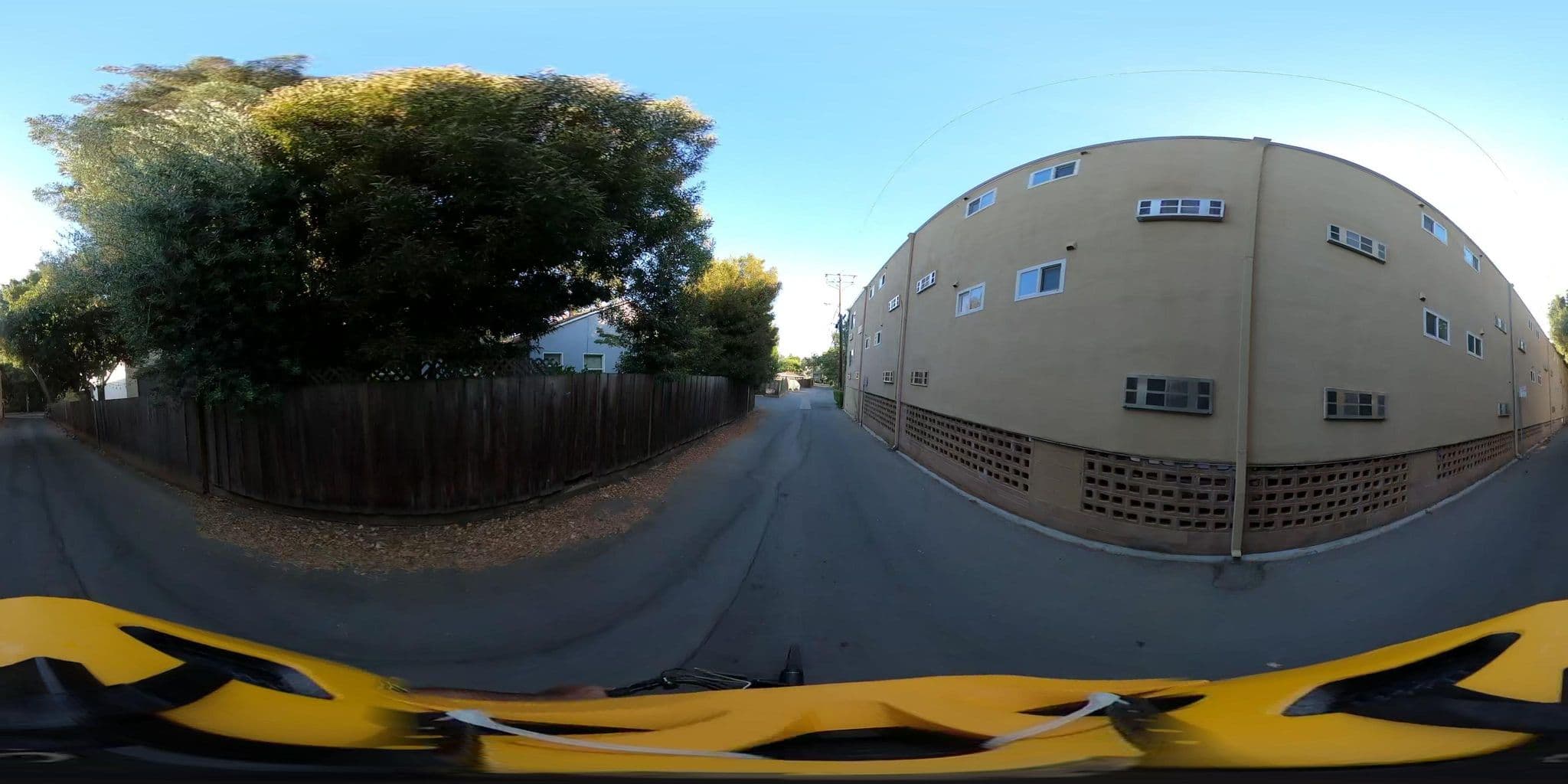 Street view near Best Western Plus, Menlo Park — © pixelpete (CC BY-SA · Mapillary)