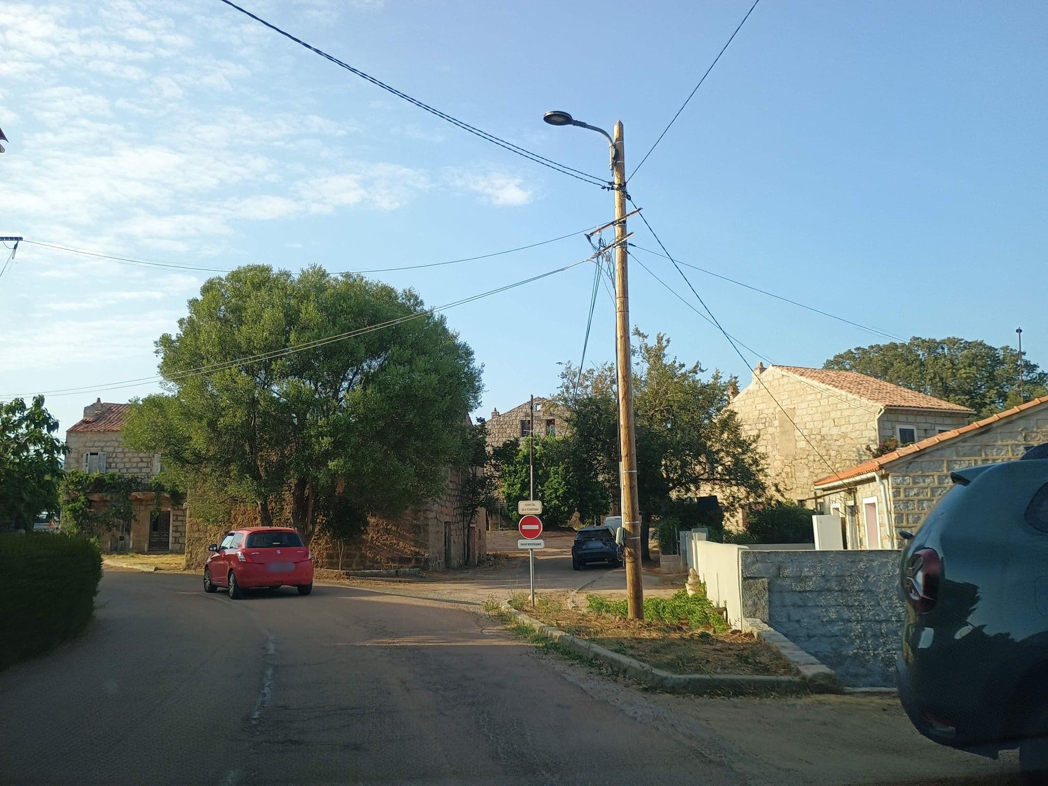 Street view near Chez Robert et Sylvie, Figari — © thetornado76 (CC BY-SA · Mapillary)