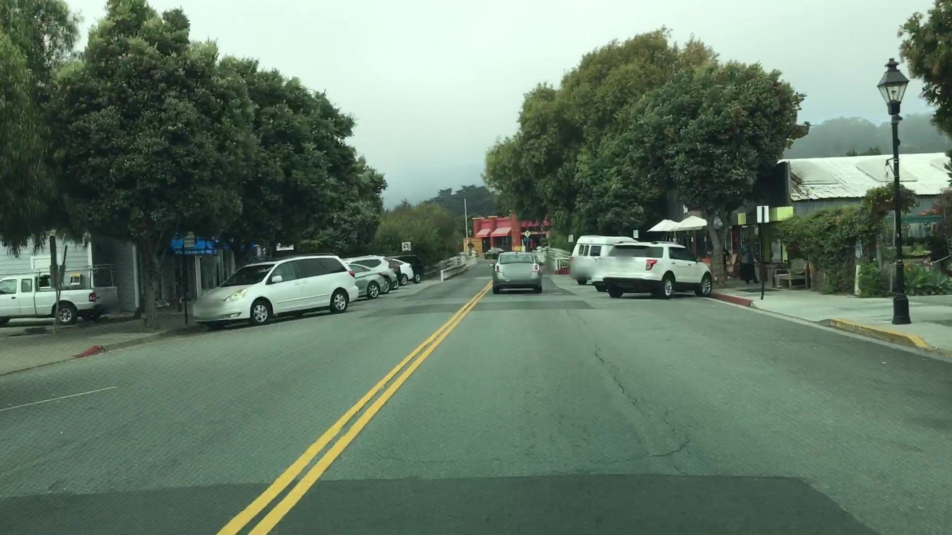 Street view near The Zaballa House Bed & Breakfast, Half Moon Bay — © lvl5 (CC BY-SA · Mapillary)