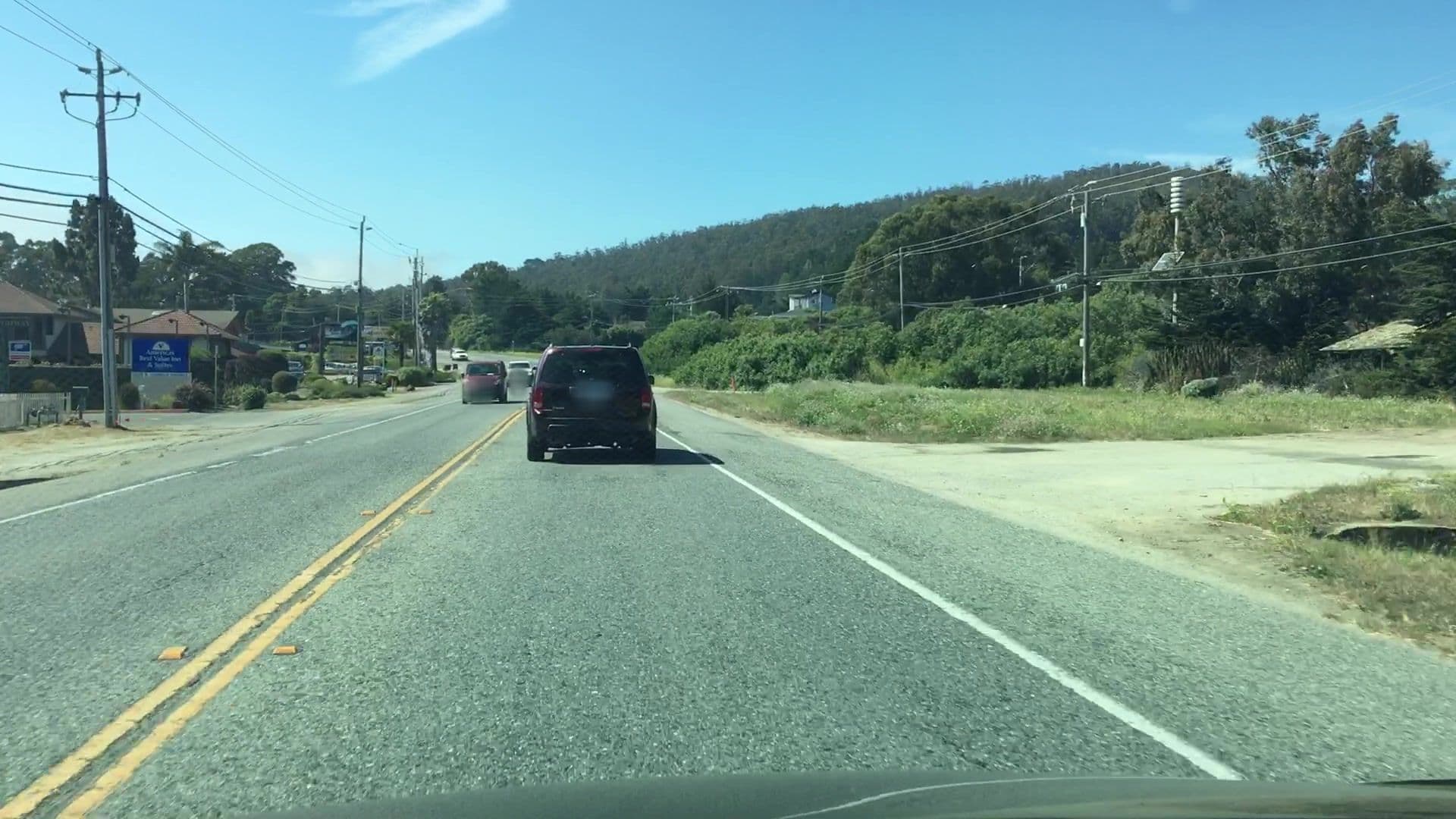 Street view near Quality Inn Half Moon Bay/Miramar Beach, El Granada — © lvl5 (CC BY-SA · Mapillary)