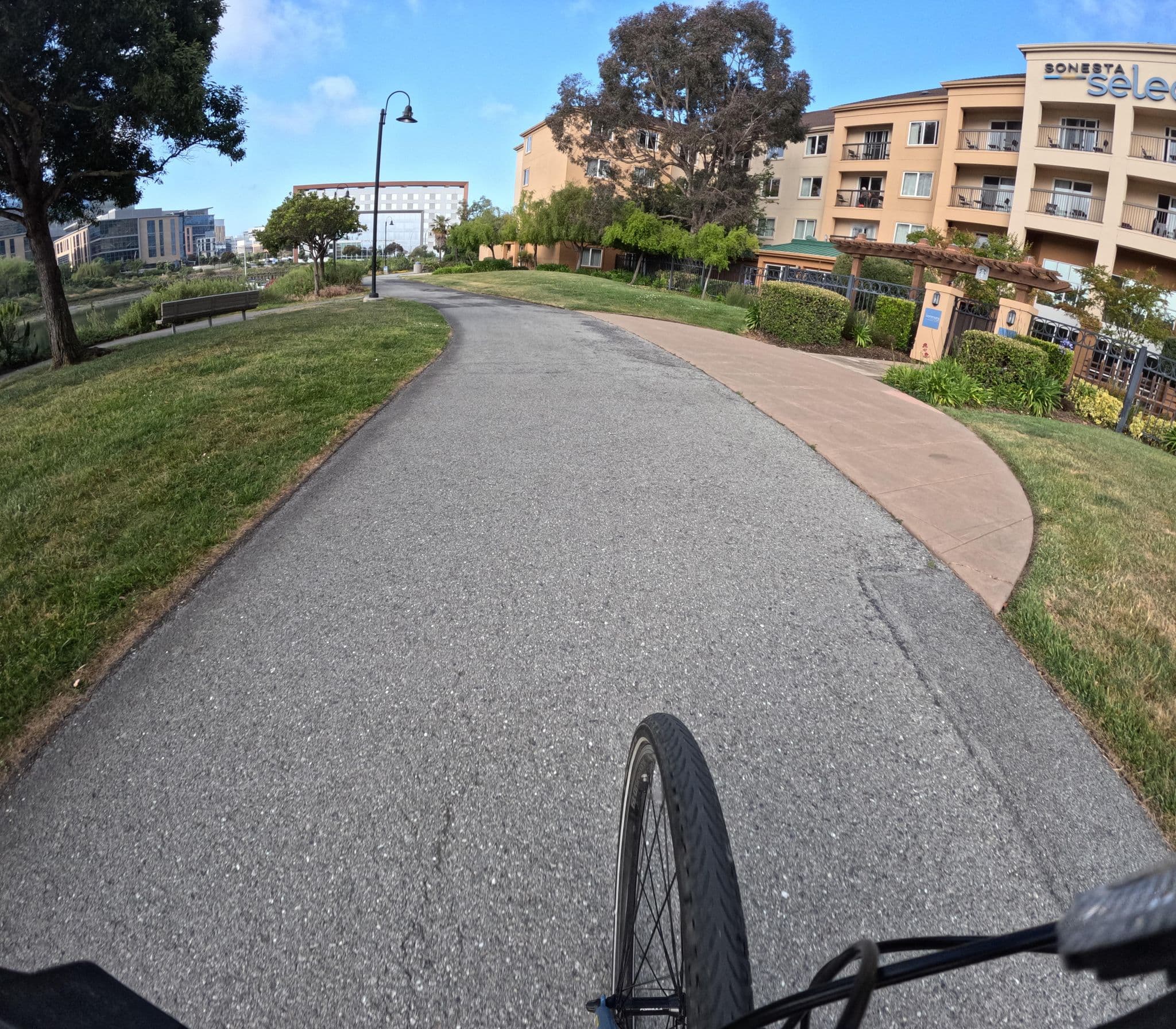 Street view near Sonesta Select Oyster Point, Brisbane — © sfbaytrail (CC BY-SA · Mapillary)