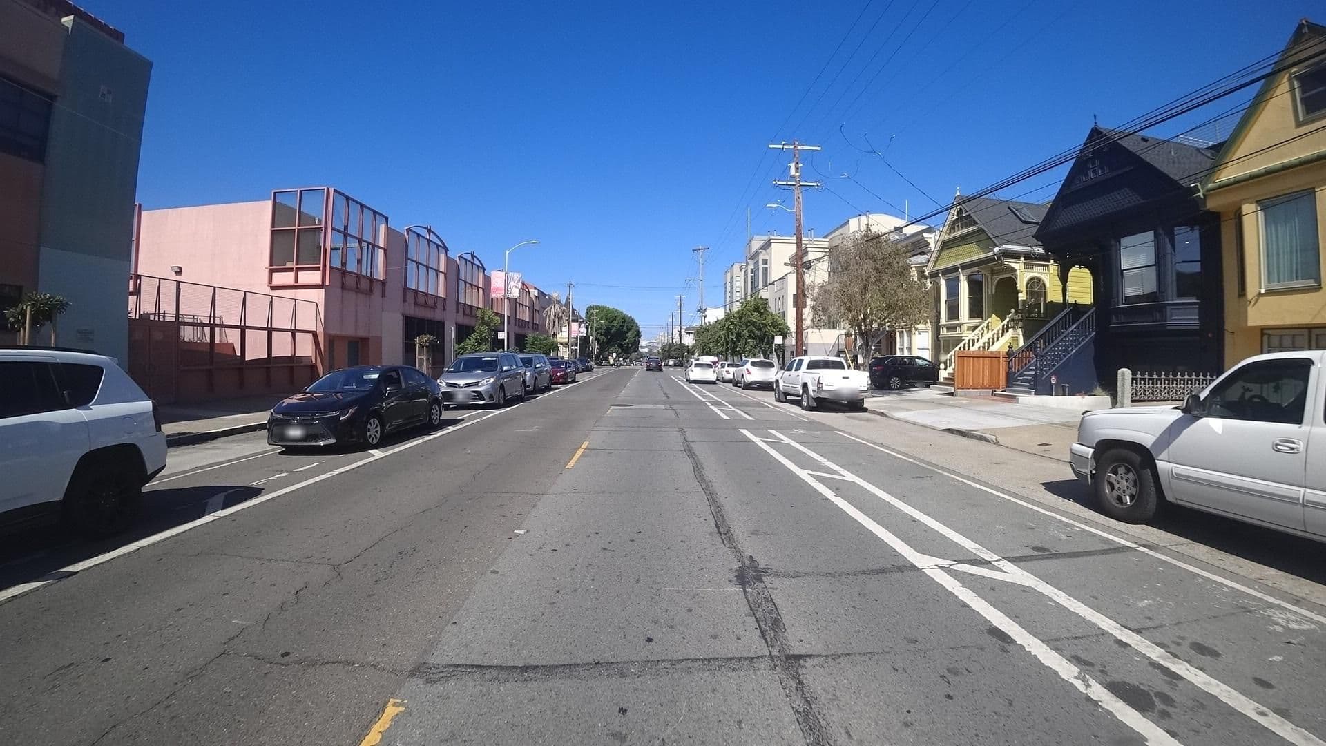 Street view near Hotel Benslie, Mission District — © marker_geo (CC BY-SA · Mapillary)