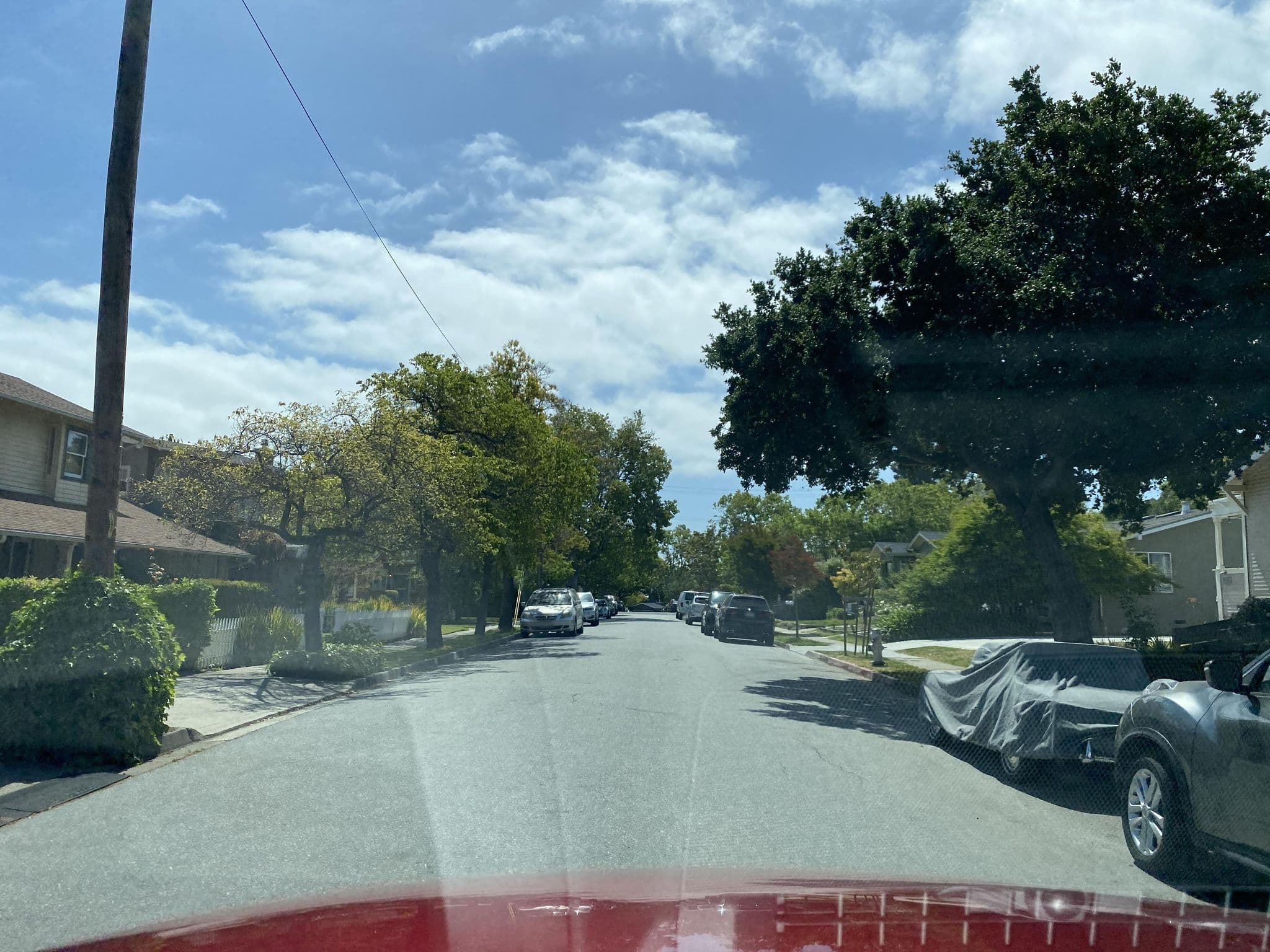 Street view near Cottage under the Tree, Burlingame — © eneerhut (CC BY-SA · Mapillary)