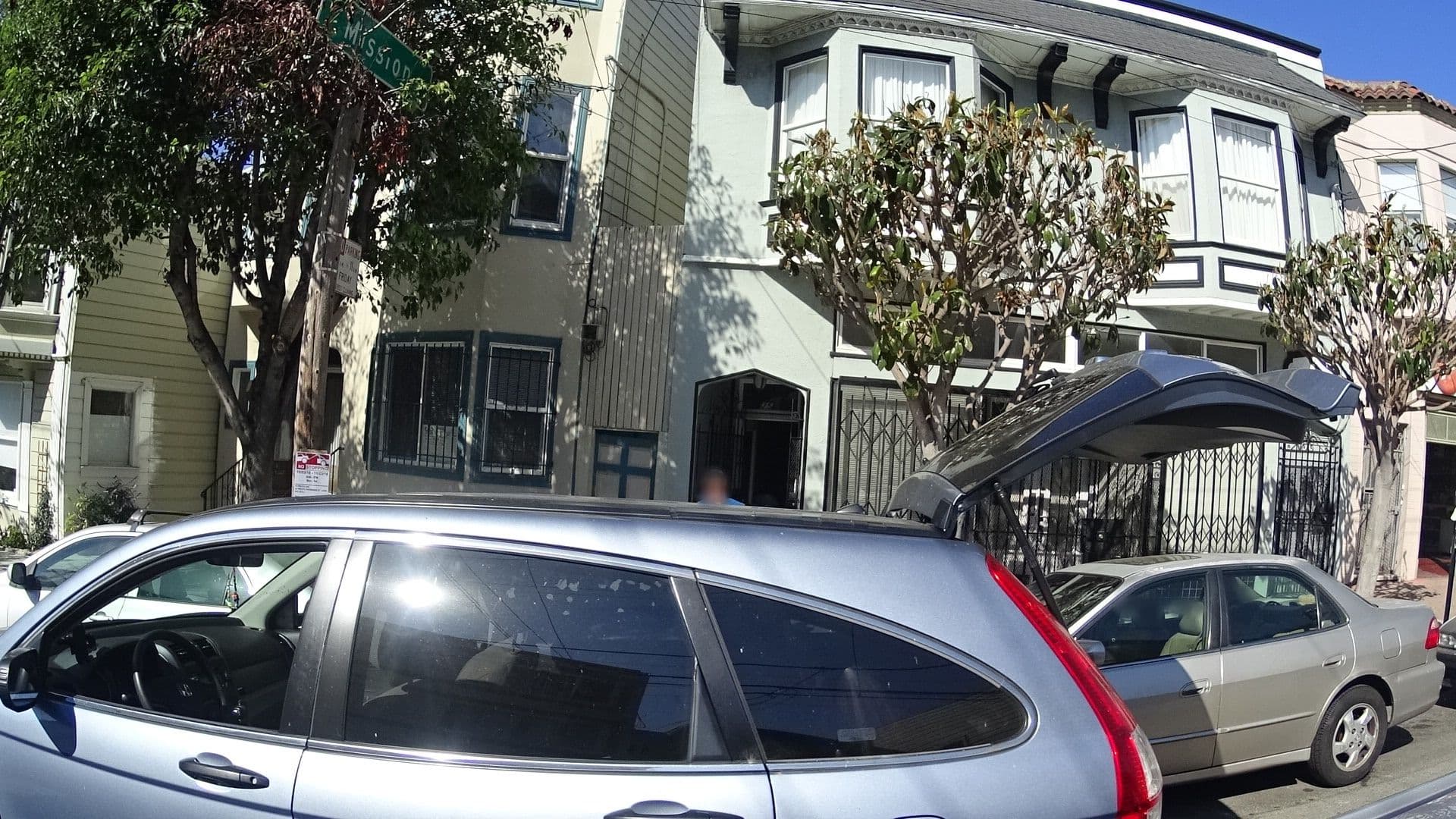 Street view near Rooftop Paradise, Noe Valley — © bhousel (CC BY-SA · Mapillary)