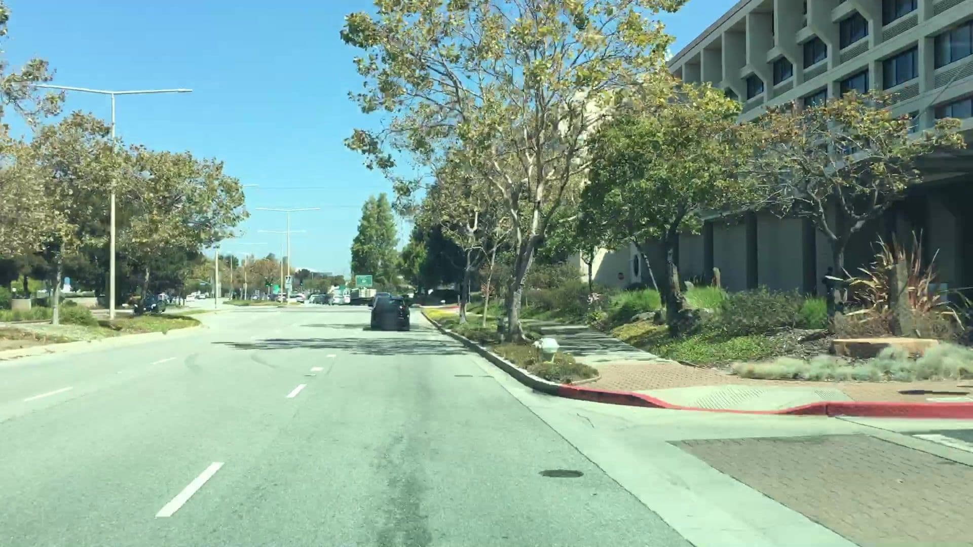 Street view near Room 1000, Foster City — © lvl5 (CC BY-SA · Mapillary)