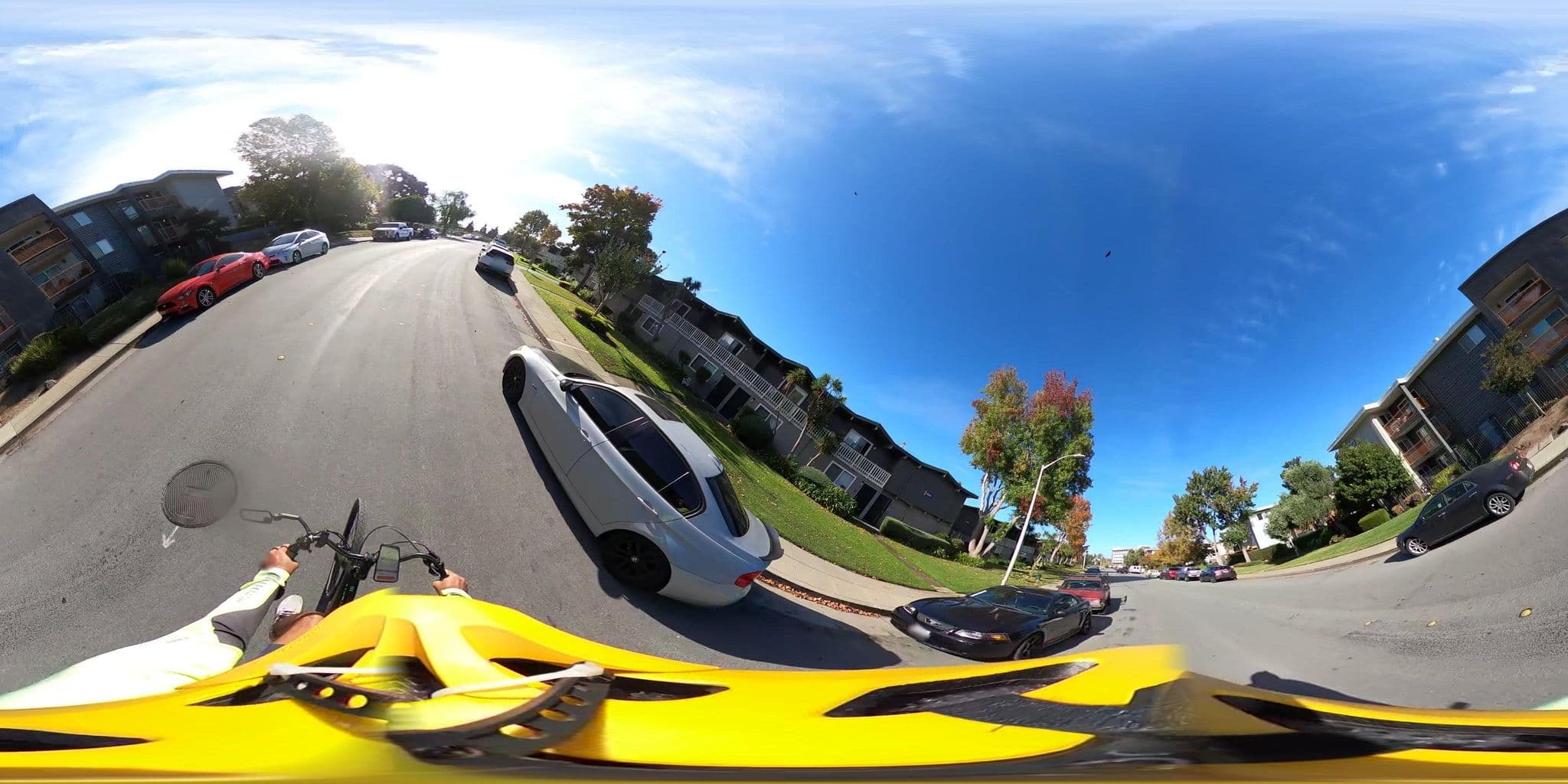 Street view near El Molino, Foster City — © pixelpete (CC BY-SA · Mapillary)