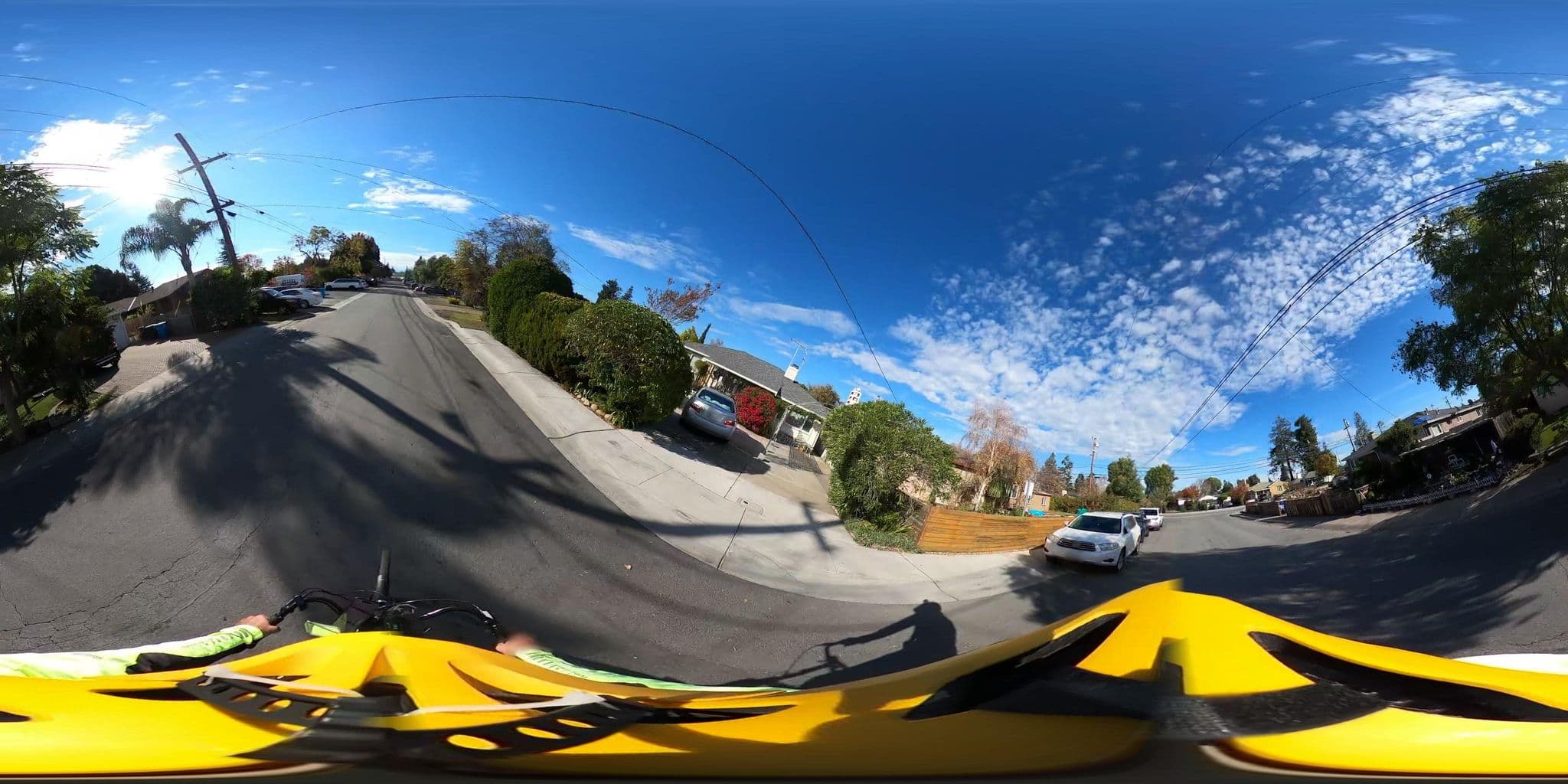 Street view near Dunroven, North Fair Oaks — © pixelpete (CC BY-SA · Mapillary)