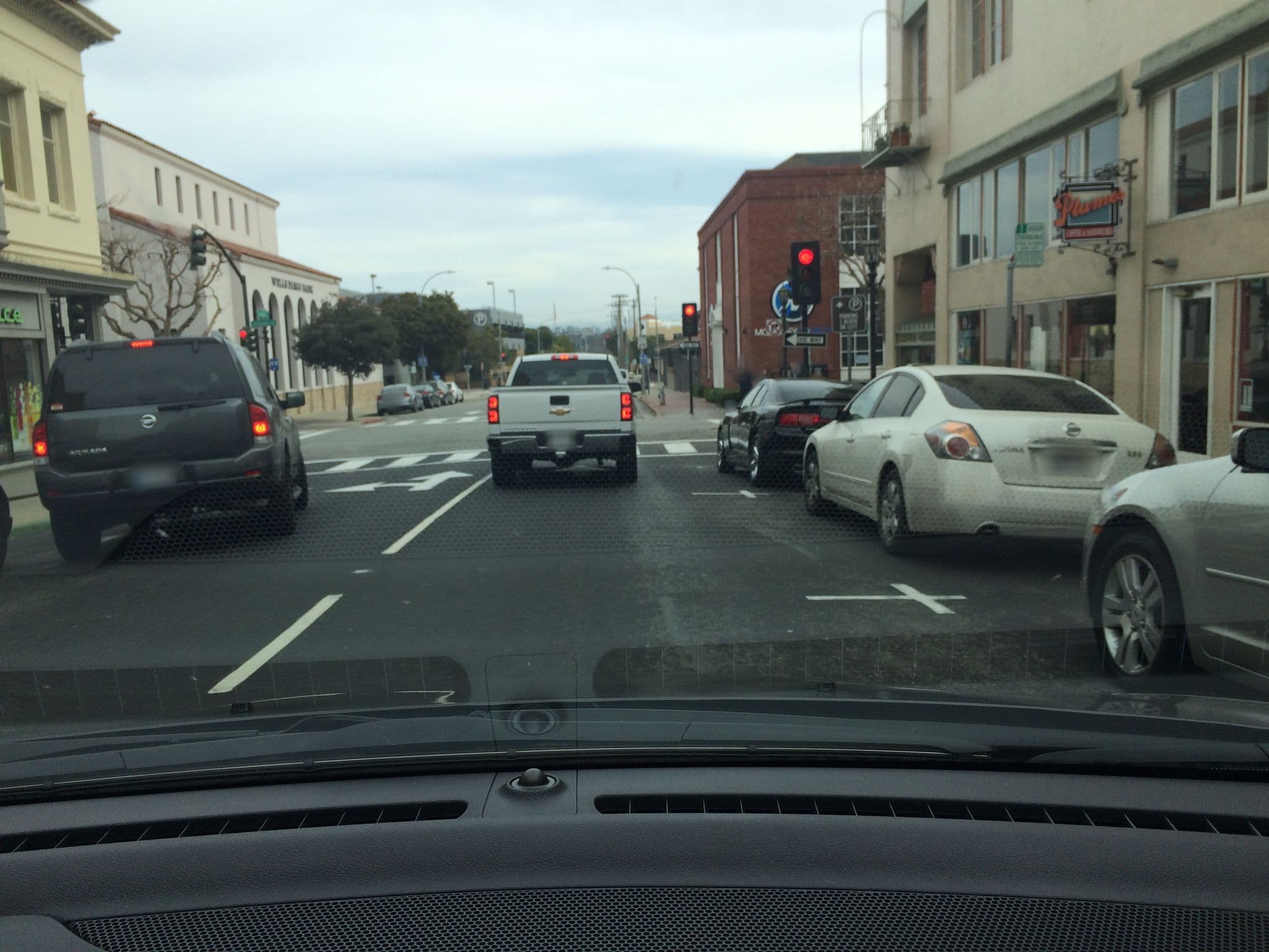Street view near Quality Inn, Monterey — © pdgoodman (CC BY-SA · Mapillary)