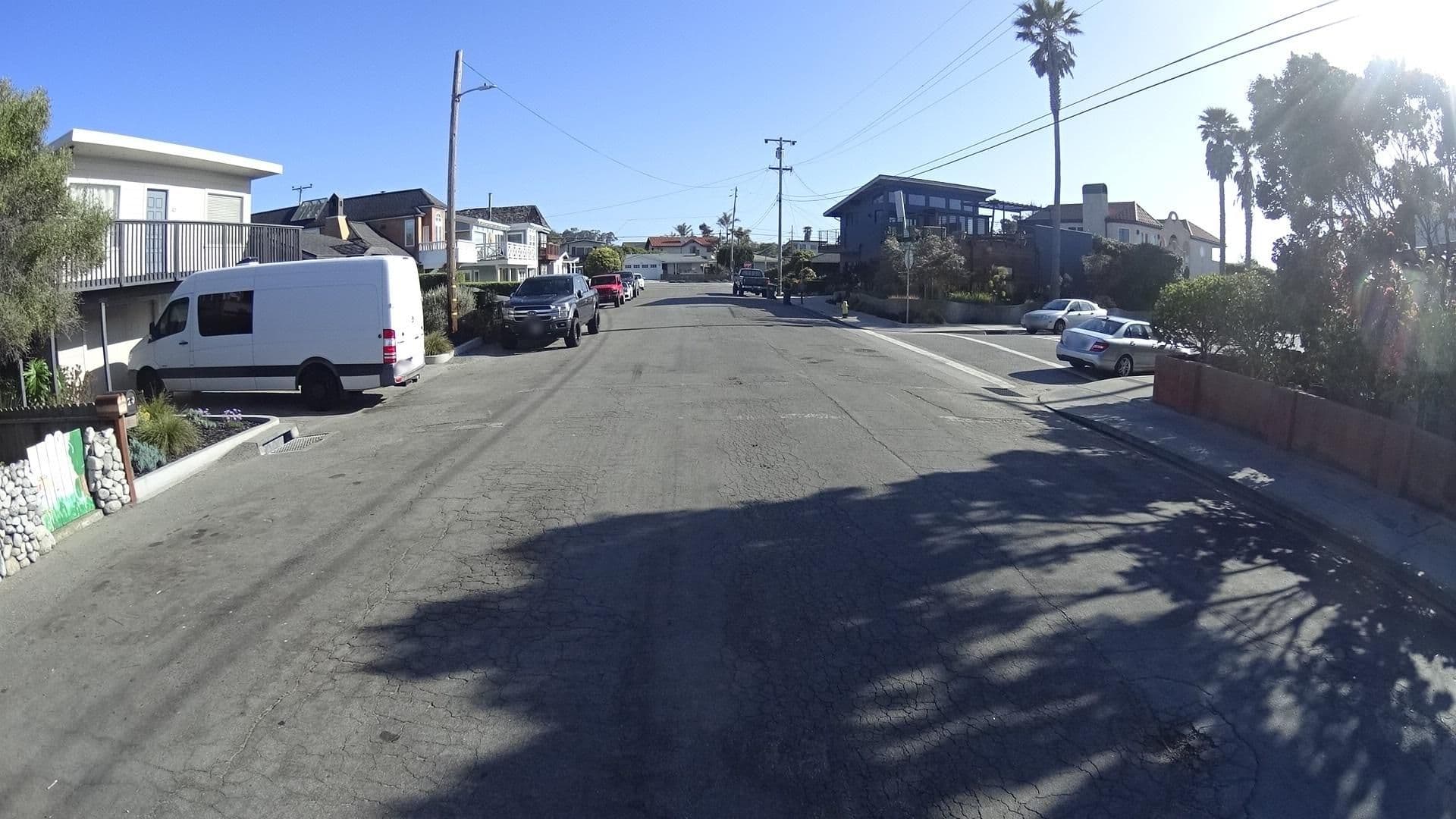 Street view near Pleasure Point Surf House, Capitola — © marker_geo (CC BY-SA · Mapillary)