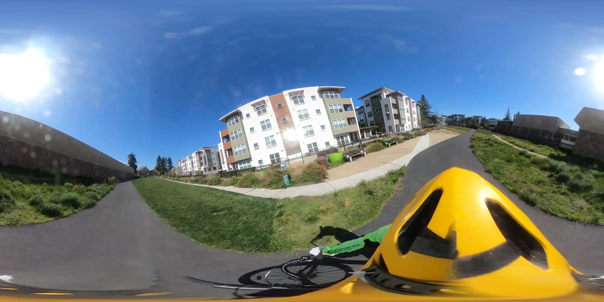 Street view near San Antonio Inn, Los Altos — © pixelpete (CC BY-SA · Mapillary)