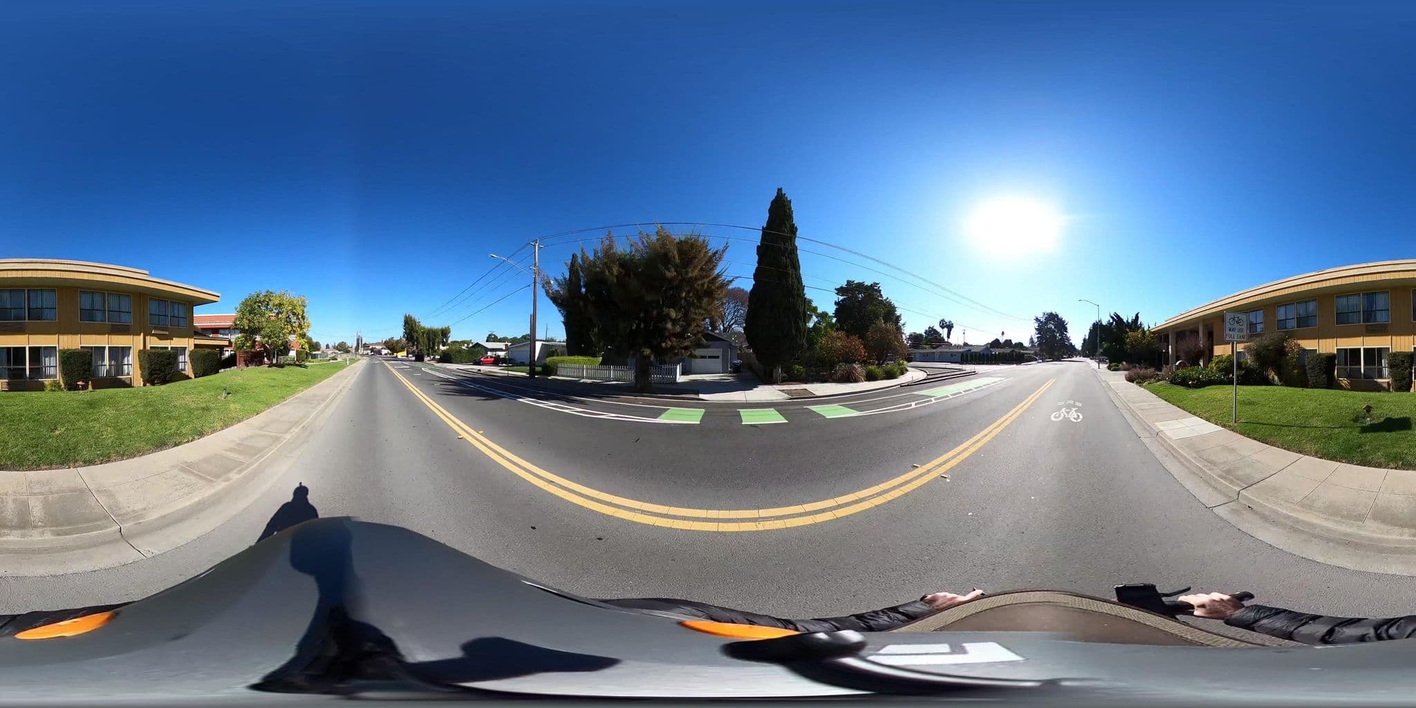 Street view near County Inn Mountain View, Mountain View — © beddy (CC BY-SA · Mapillary)