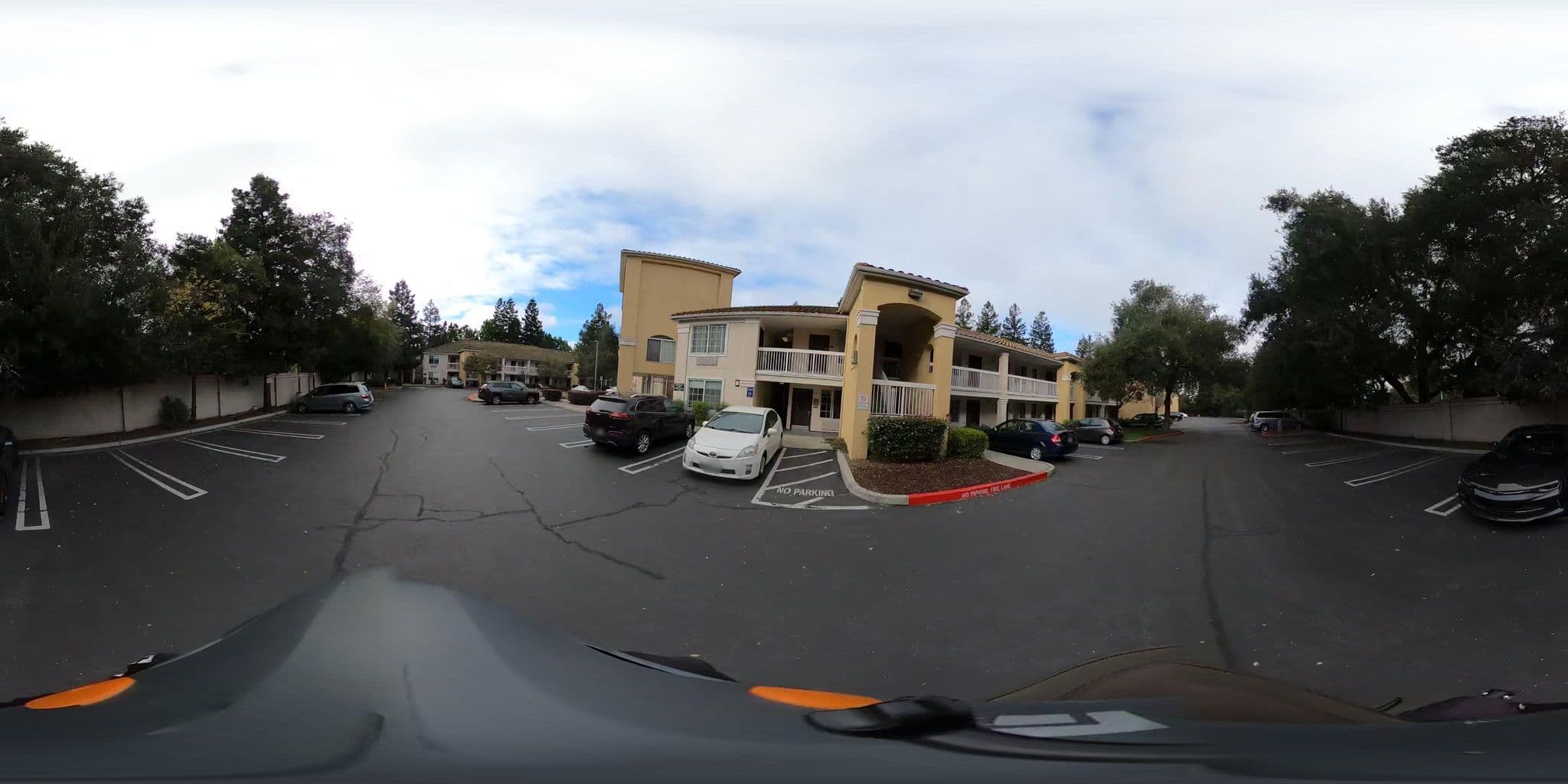 Street view near Homestead Studio Suites, Mountain View — © beddy (CC BY-SA · Mapillary)