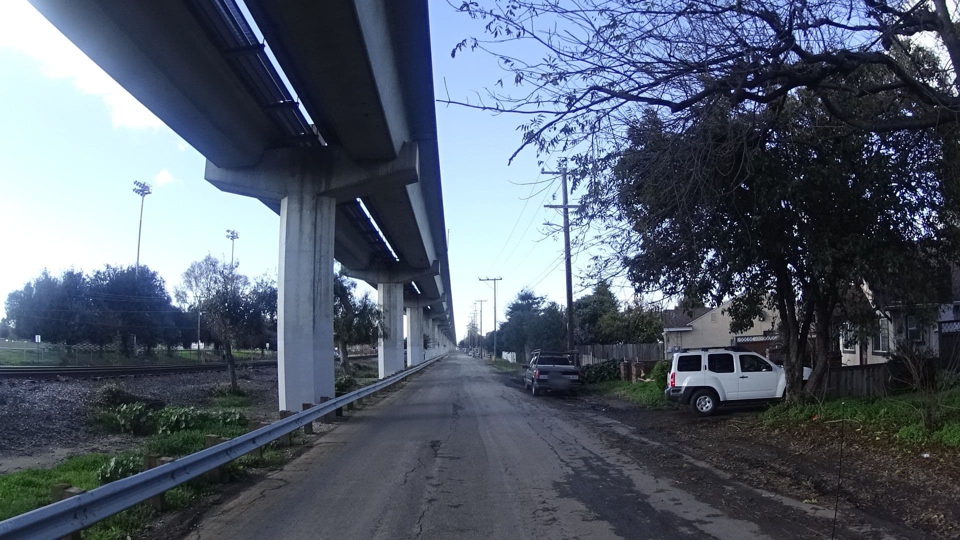 Street view near Vagabond Inn Executive Hayward, Cherryland — © bhousel (CC BY-SA · Mapillary)