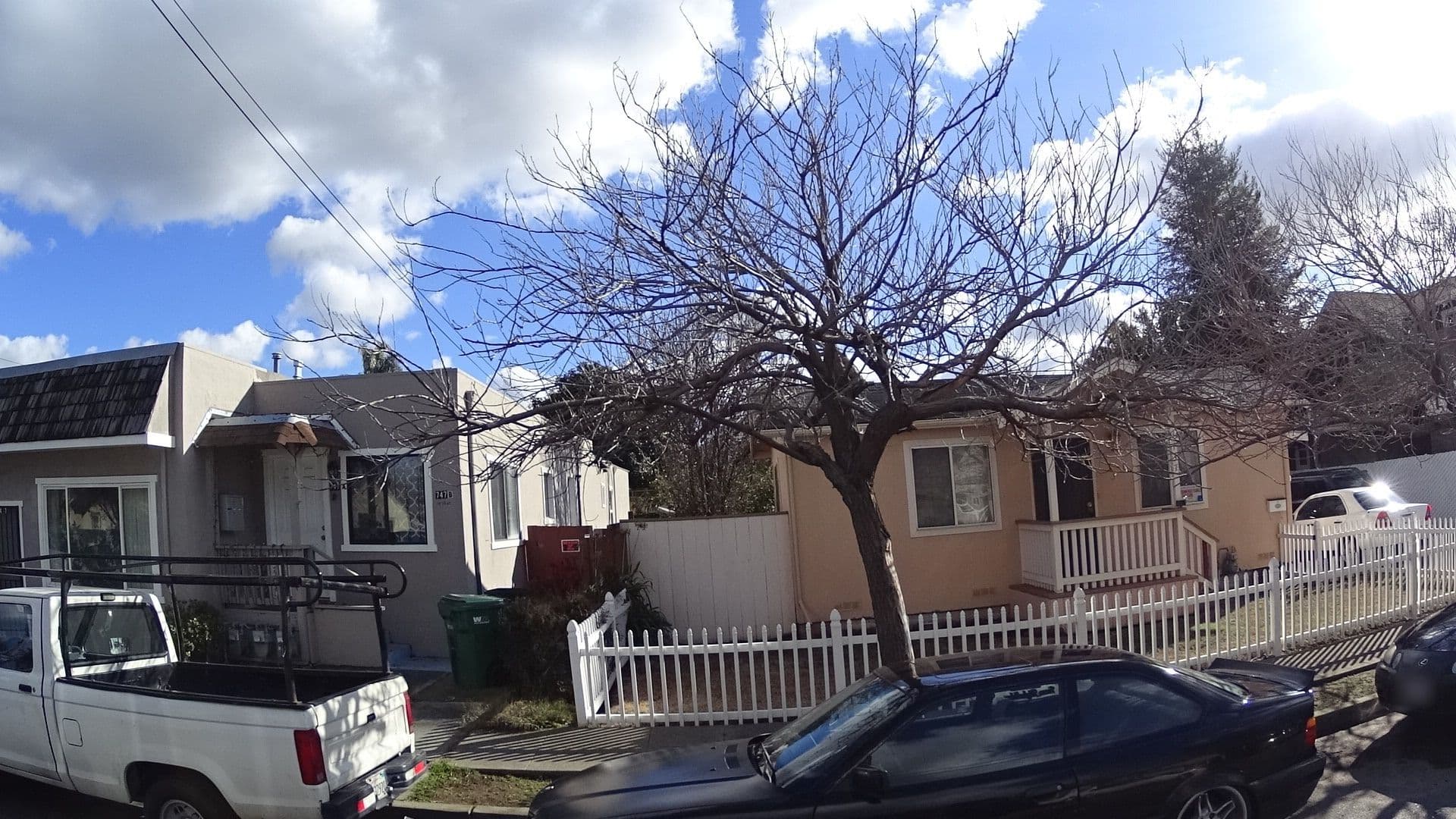 Street view near Hampton Inn, Cherryland — © bhousel (CC BY-SA · Mapillary)