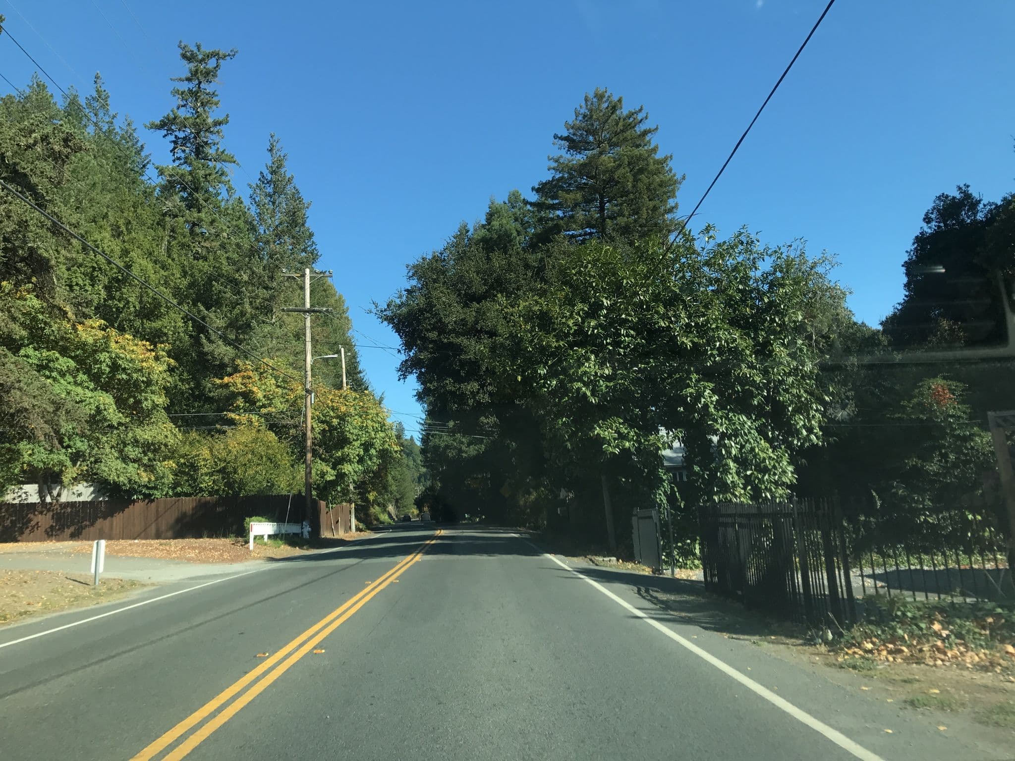 Street view near River Gem Resort, Monte Rio — © amahon (CC BY-SA · Mapillary)