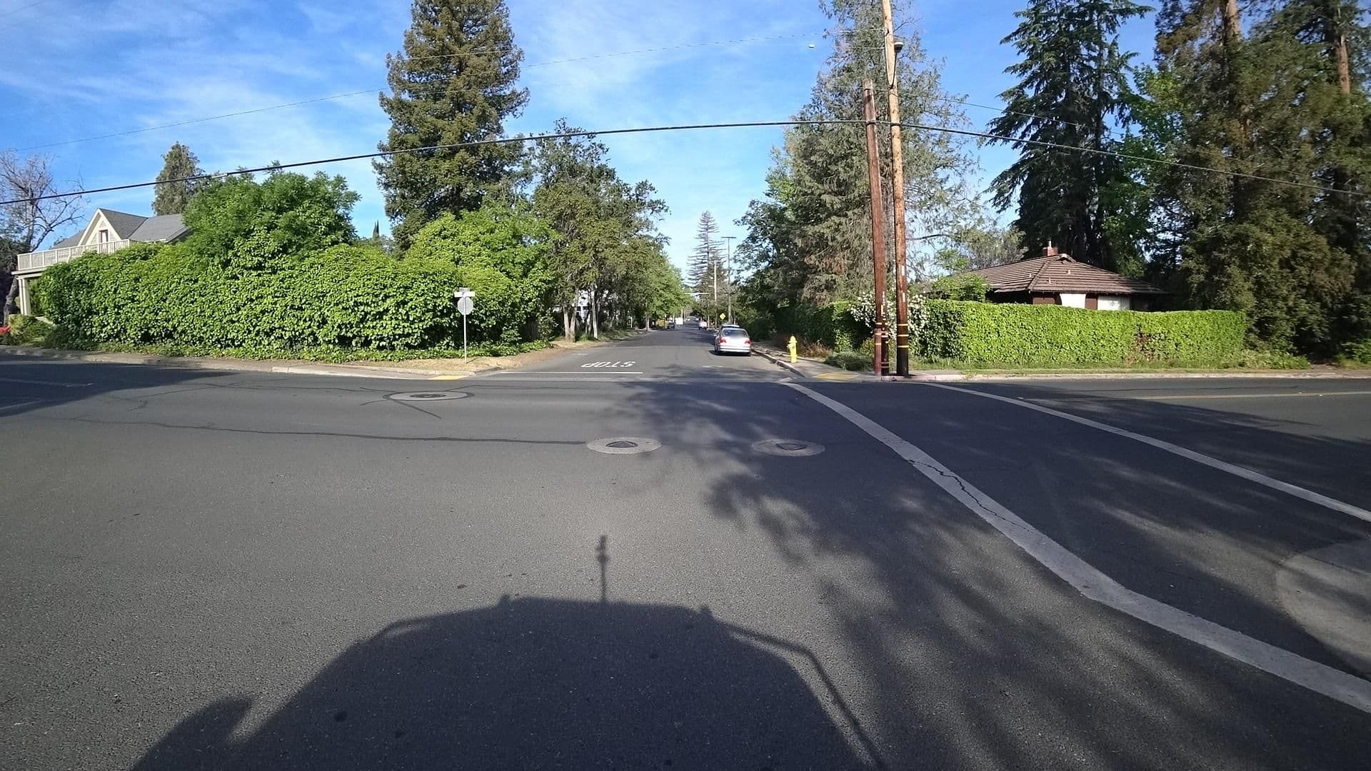 Street view near Forbestown Inn, Lakeport — © marker_geo (CC BY-SA · Mapillary)