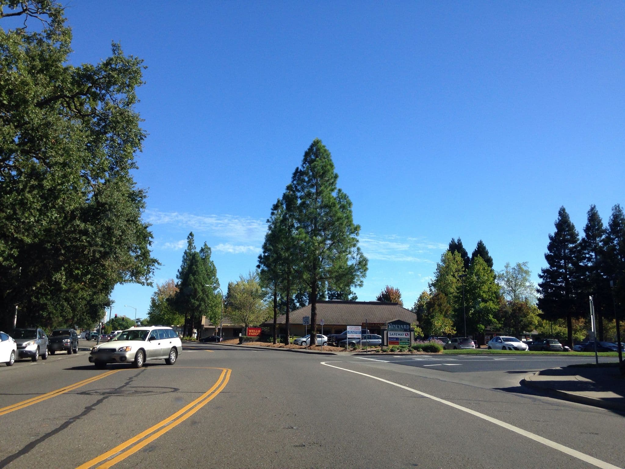 Street view near Healdsburg Vacation Homes, Healdsburg — © almccon (CC BY-SA · Mapillary)
