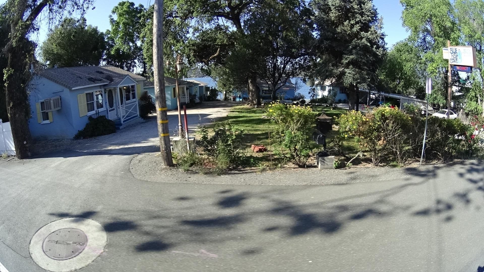 Street view near Blue Fish Cove Resort, Clearlake Oaks — © marker_geo (CC BY-SA · Mapillary)