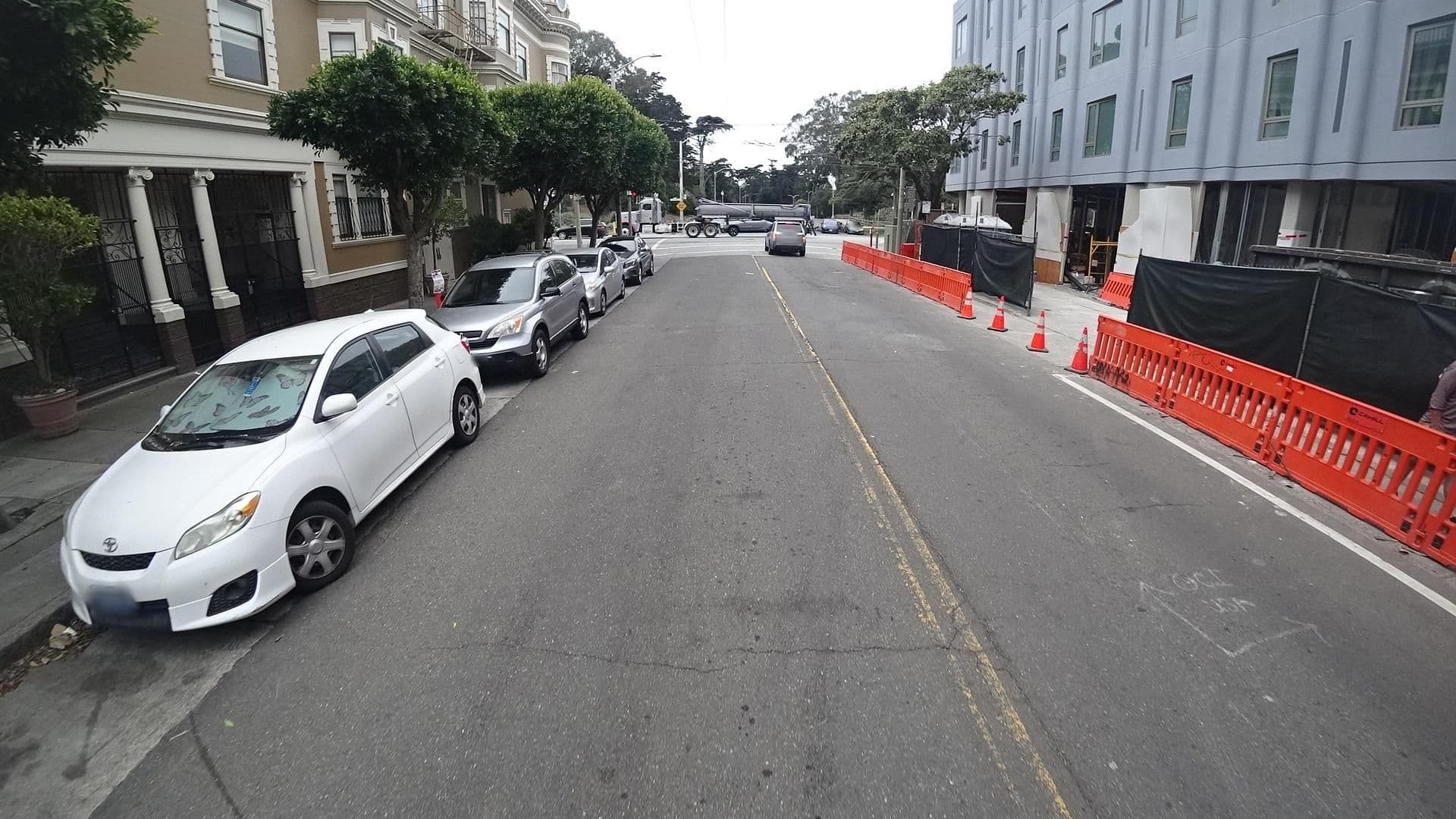 Street view near Stanyan Park Inn, Noe Valley — © marker_geo (CC BY-SA · Mapillary)