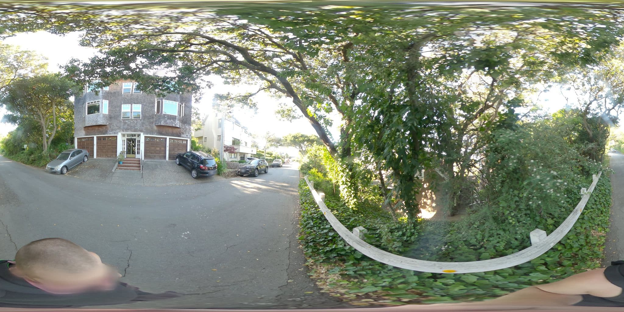 Street view near Harrison House, Sausalito — © jesseakaraccoon (CC BY-SA · Mapillary)