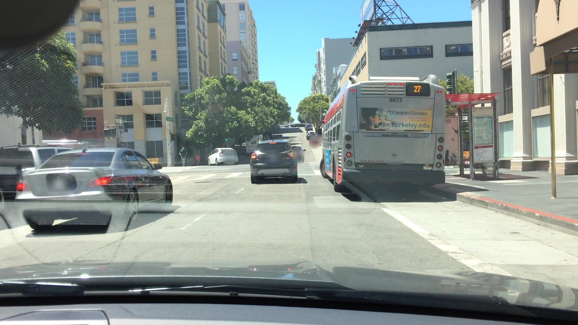 Street view near Hotel Amenities Resource, Chinatown — © lvl5 (CC BY-SA · Mapillary)