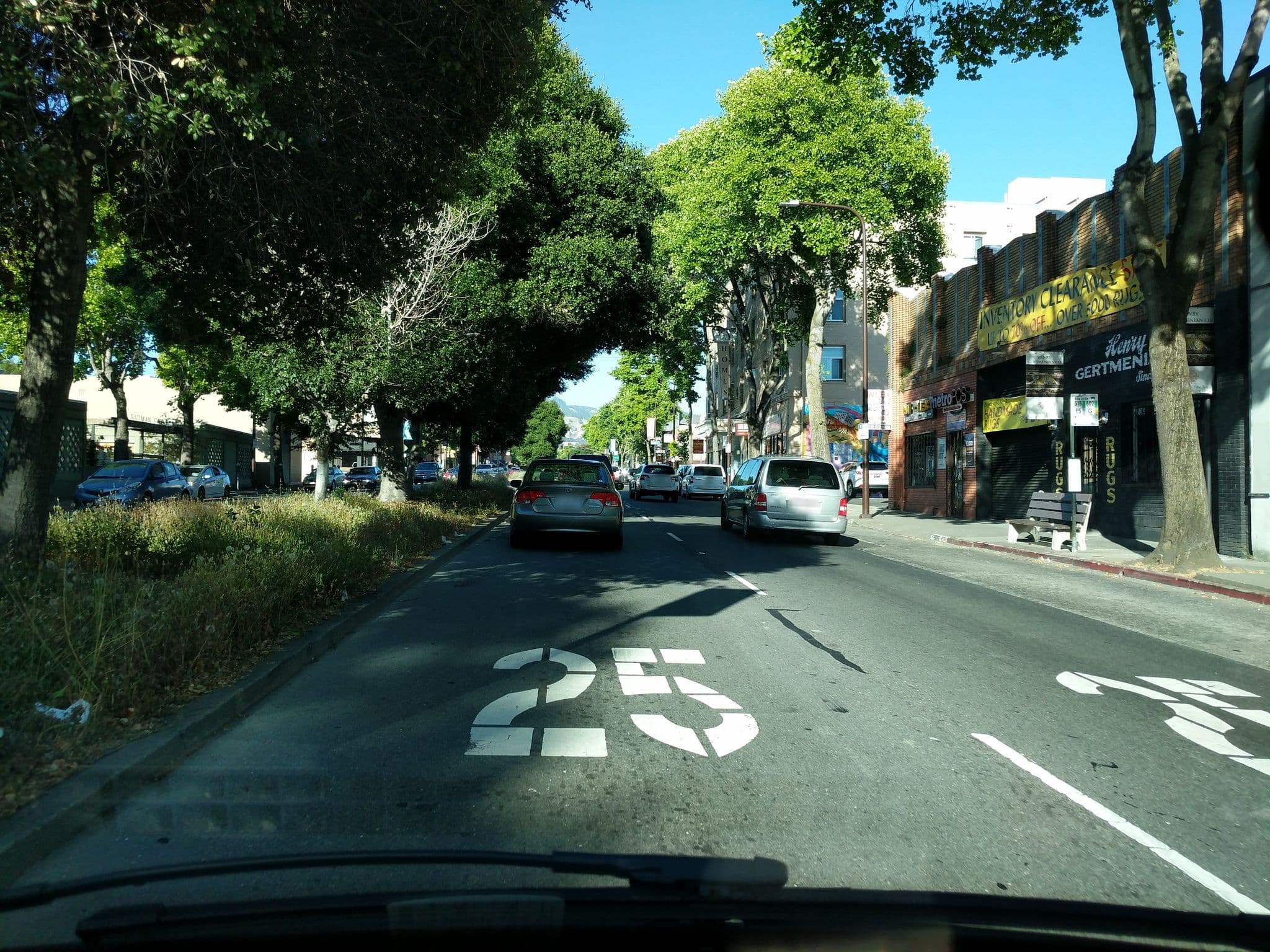 Street view near Marina Inn, Berkeley — © daryldarko (CC BY-SA · Mapillary)