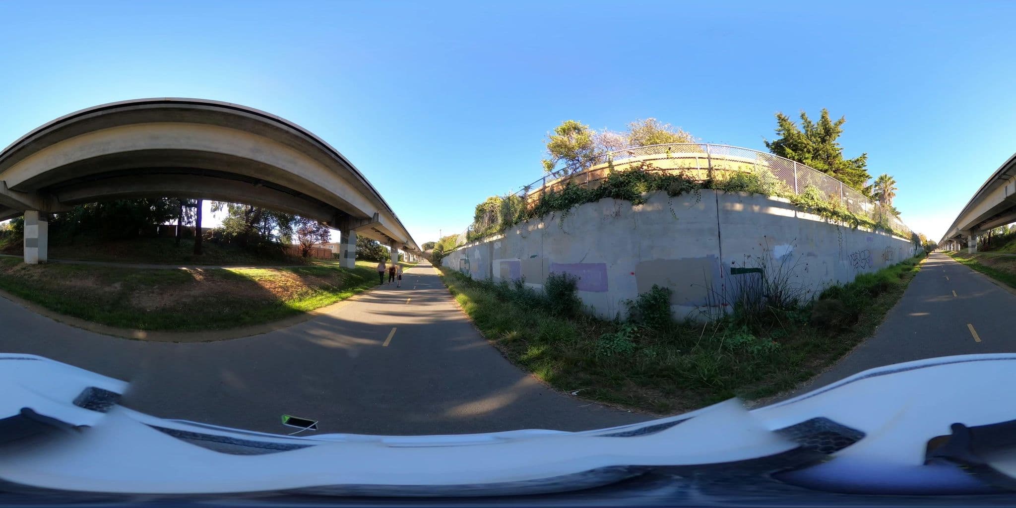 Street view near 小包子, El Cerrito — © avimentor (CC BY-SA · Mapillary)