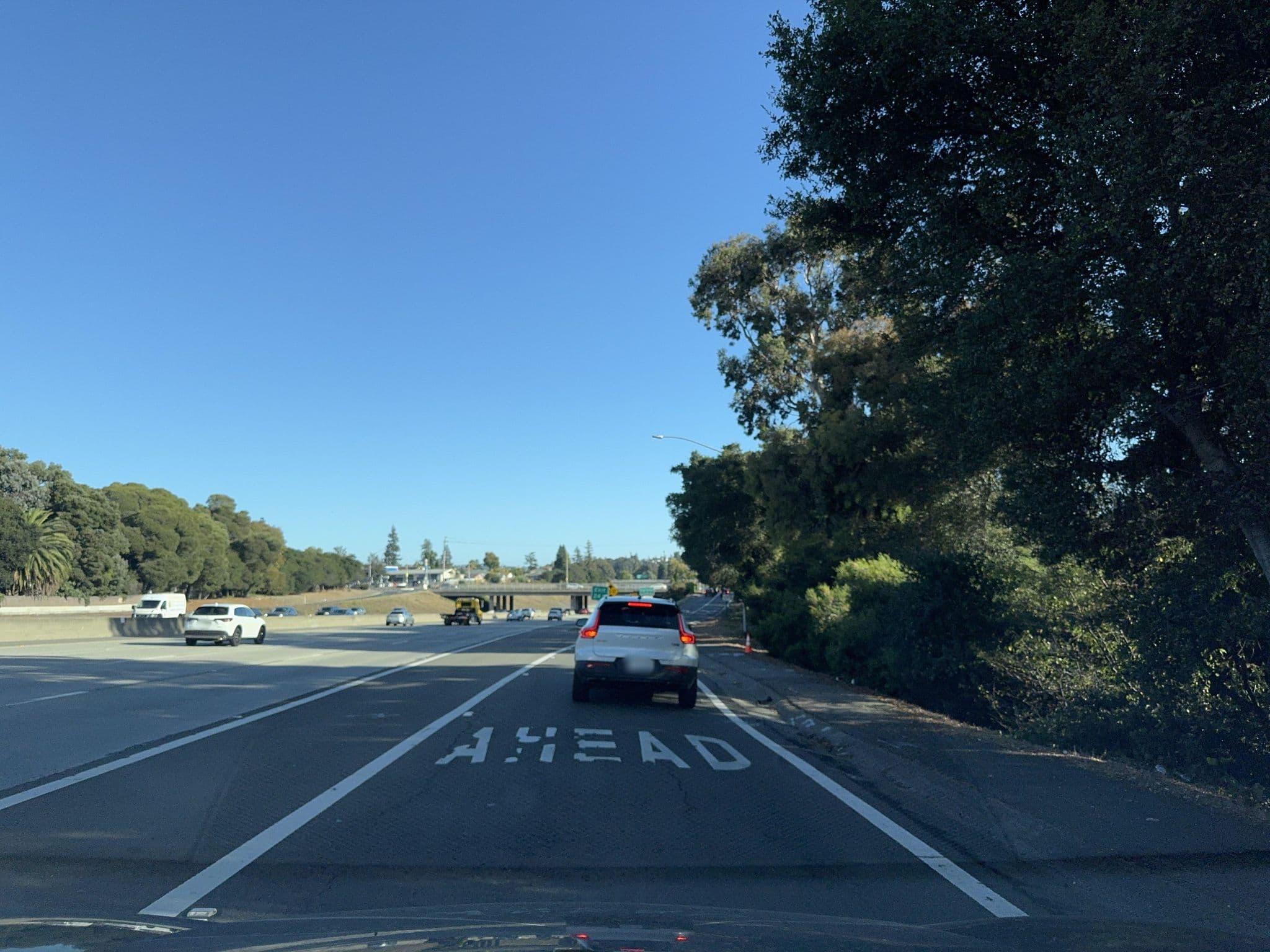 Street view near The Oaks Motel, Piedmont — © jeff1 (CC BY-SA · Mapillary)