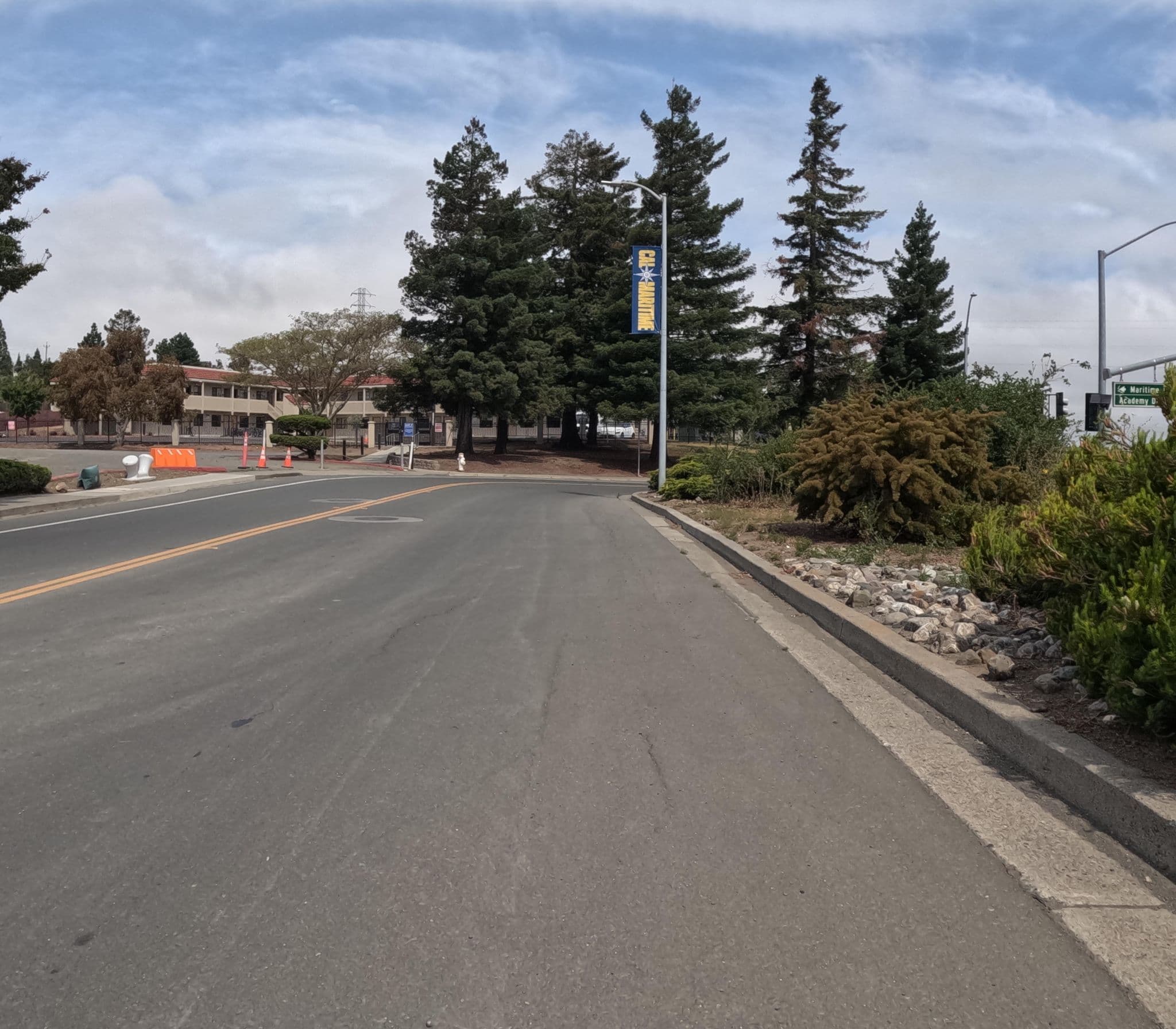 Street view near Rodeway Inn, Vallejo — © sfbaytrail (CC BY-SA · Mapillary)