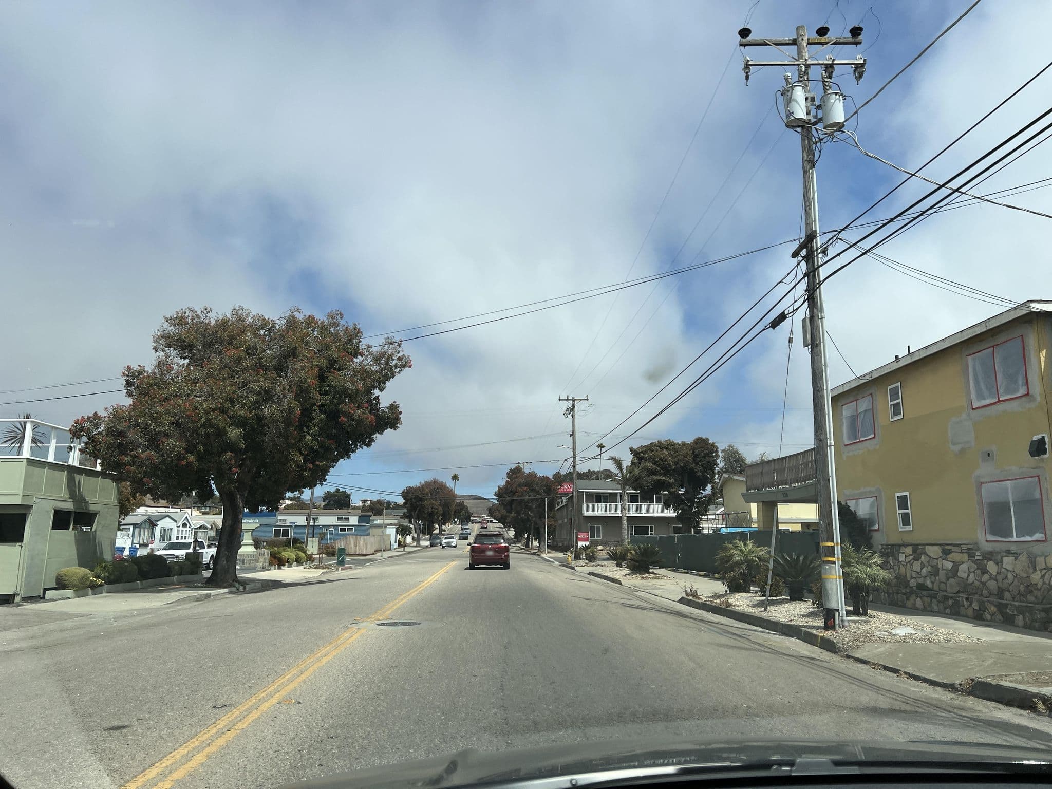 Street view near Anchor Inn Morro Bay, Morro Bay — © igorzo (CC BY-SA · Mapillary)