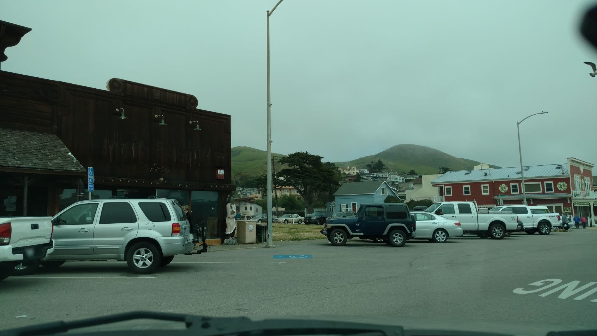 Street view near Highway One Rentals, Cayucos — © nmixter (CC BY-SA · Mapillary)