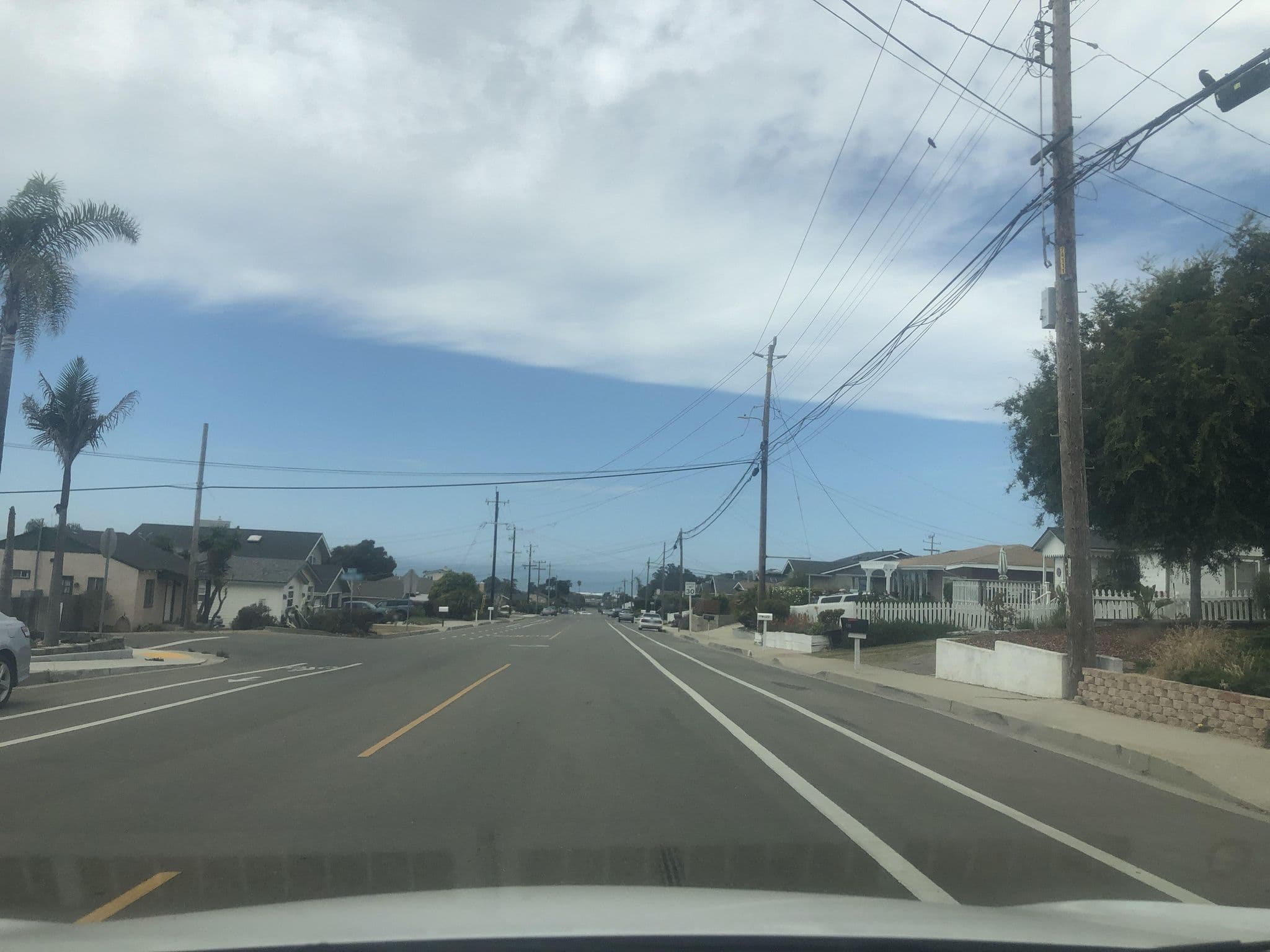 Street view near Pismo Beach Inn, Grover Beach — © fewald (CC BY-SA · Mapillary)