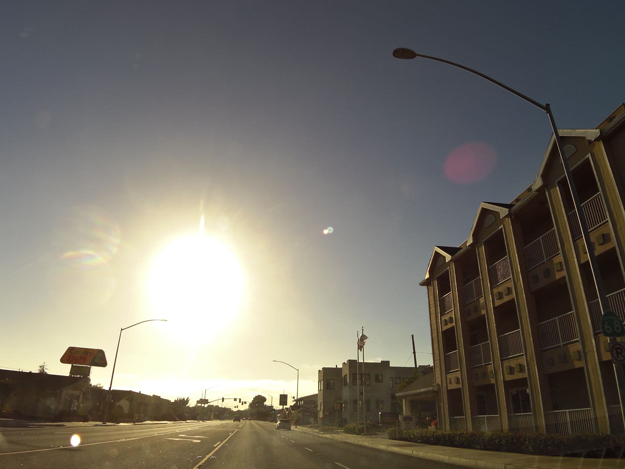 Street view near Howard Johnson Inn Salinas, Salinas — © andrewsnow (CC BY-SA · Mapillary)