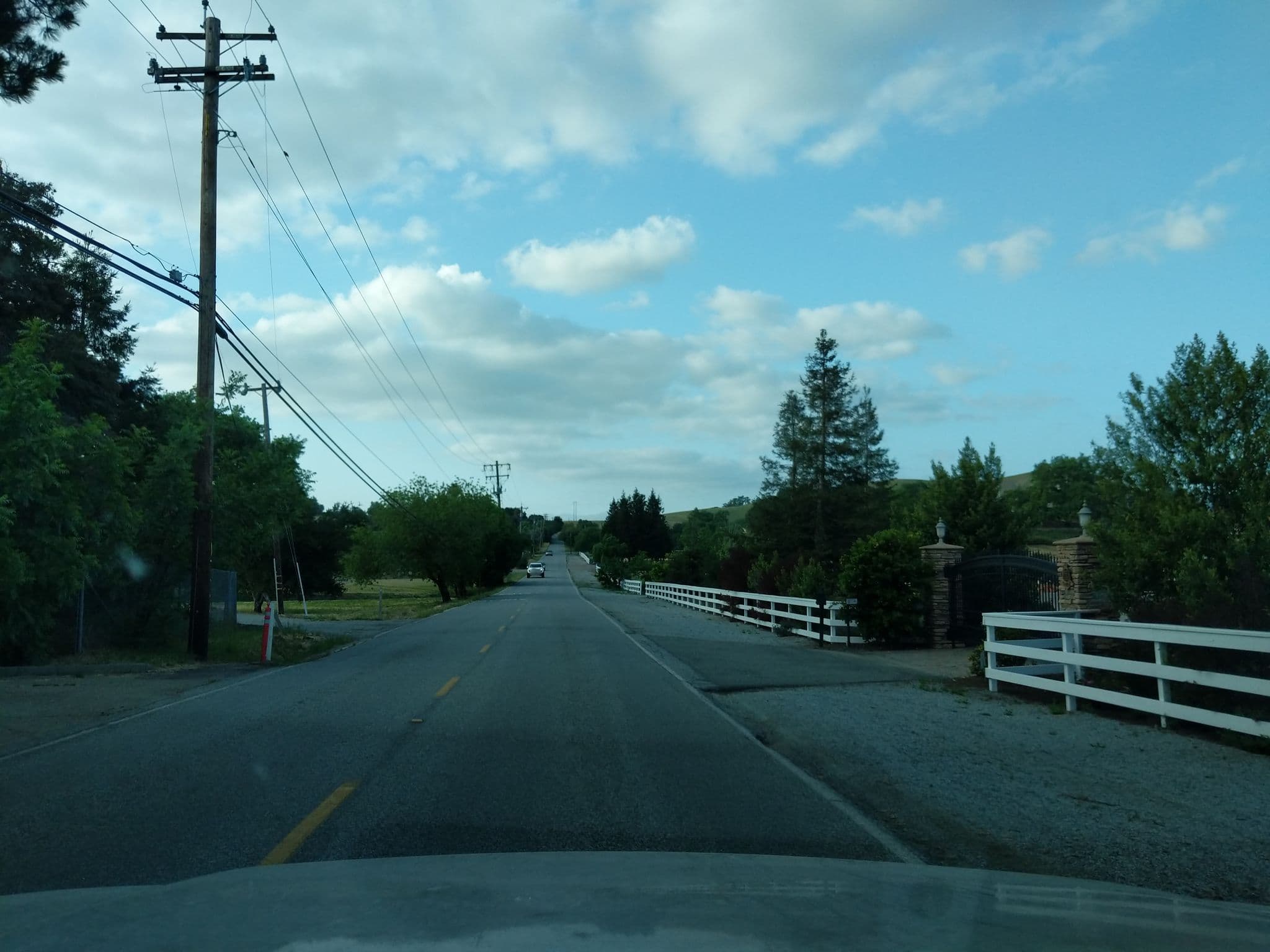 Street view near The Palace, Morgan Hill — © nmixter (CC BY-SA · Mapillary)