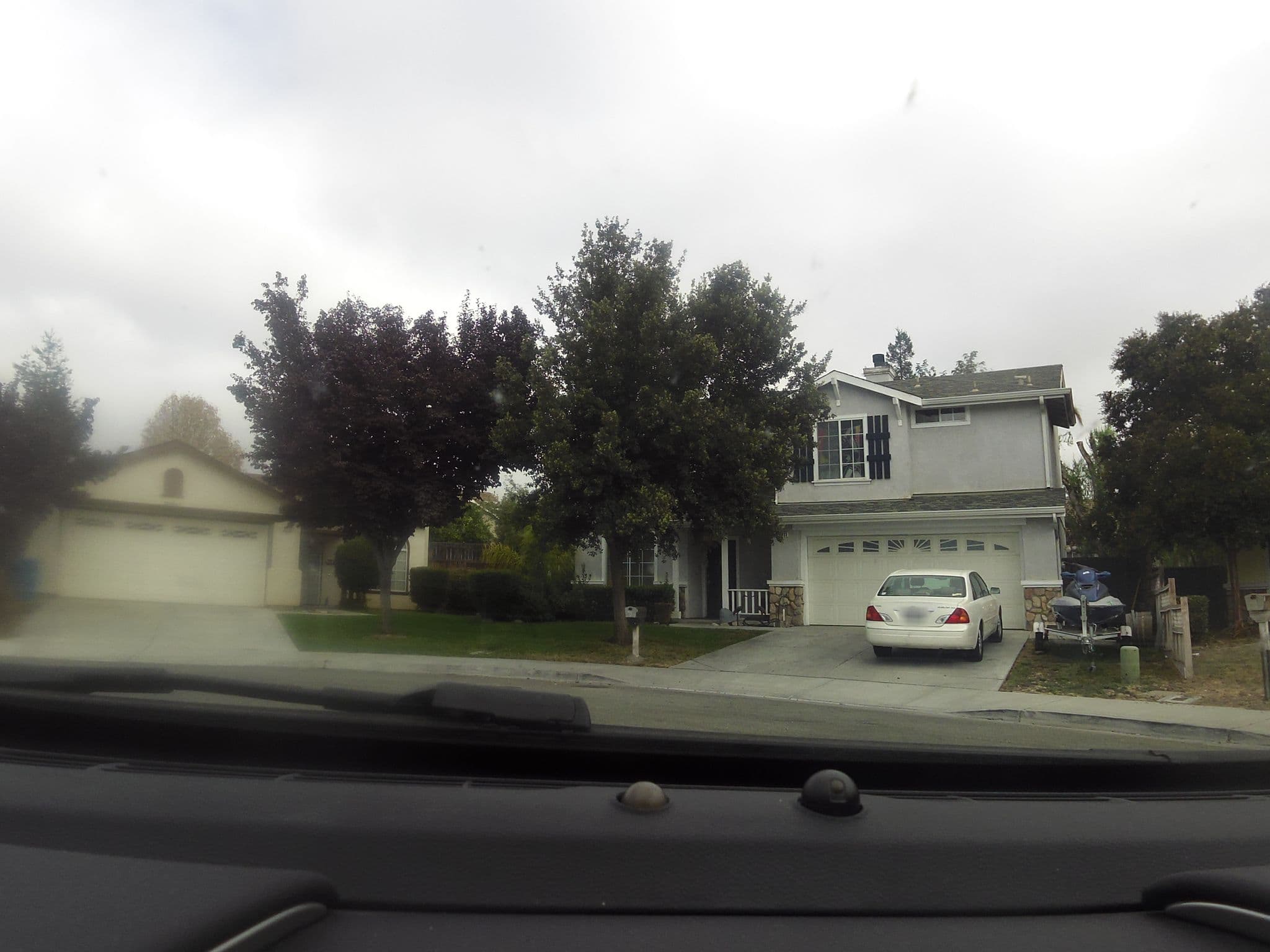 Street view near King Size Paradise, Ridgemark — © nmixter (CC BY-SA · Mapillary)