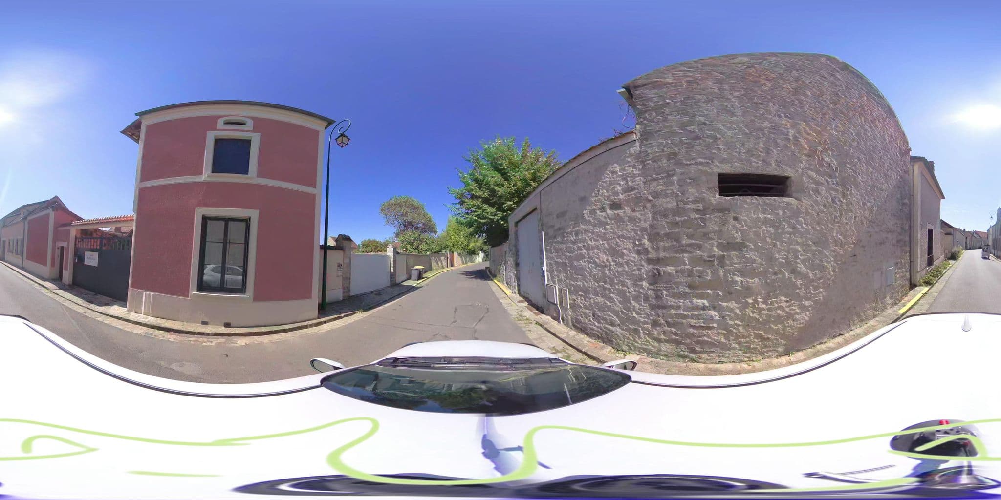 Street view near L'Escale Bellifontaine, Achères-la-Forêt — © atchisson (CC BY-SA · Mapillary)