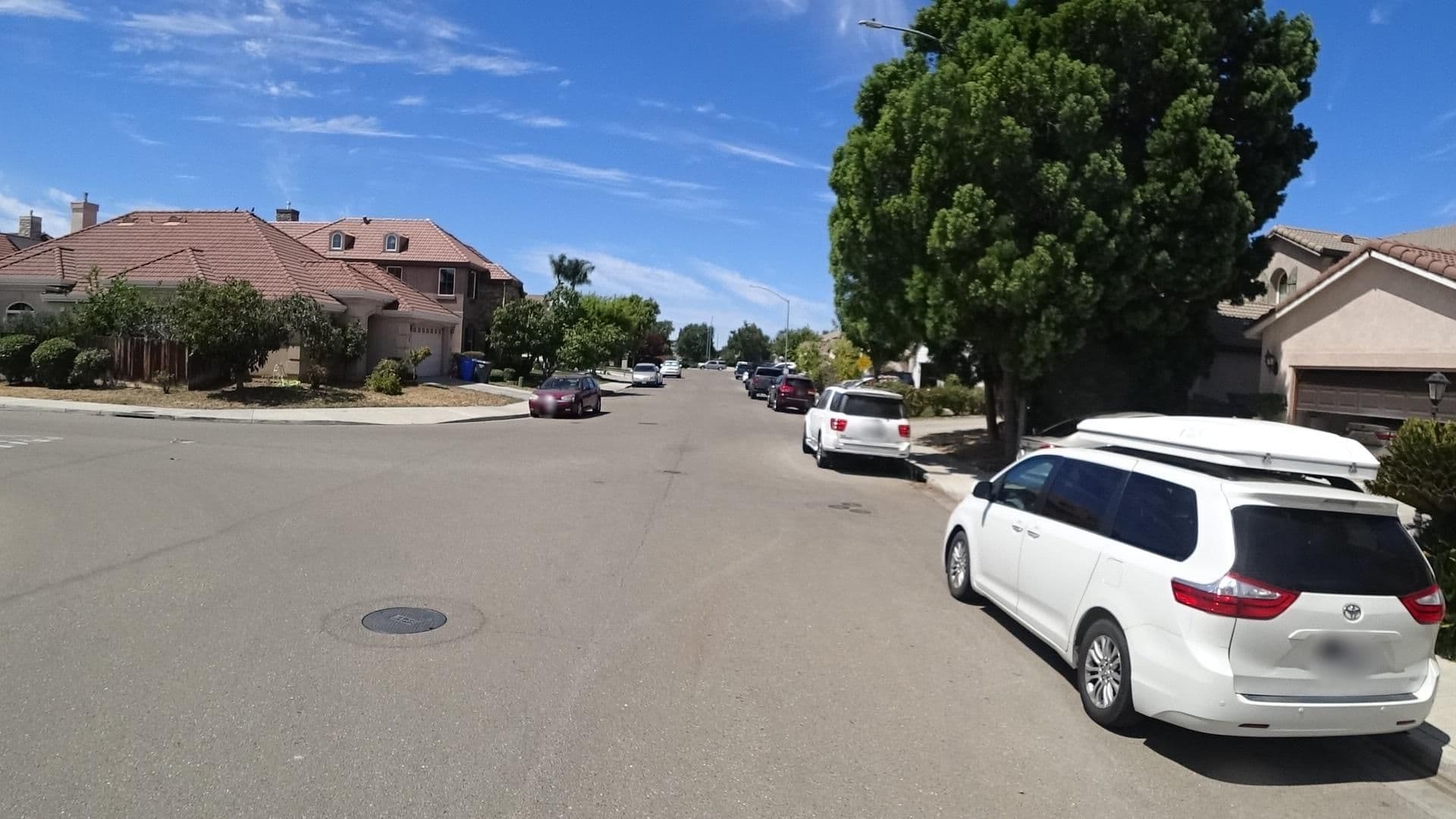 Street view near HeartBreak Hotel, Tracy — © marker_geo (CC BY-SA · Mapillary)