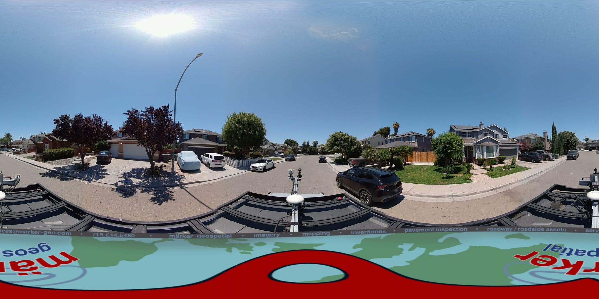 Street view near Chateau Culp, Tracy — © marker_geo1 (CC BY-SA · Mapillary)